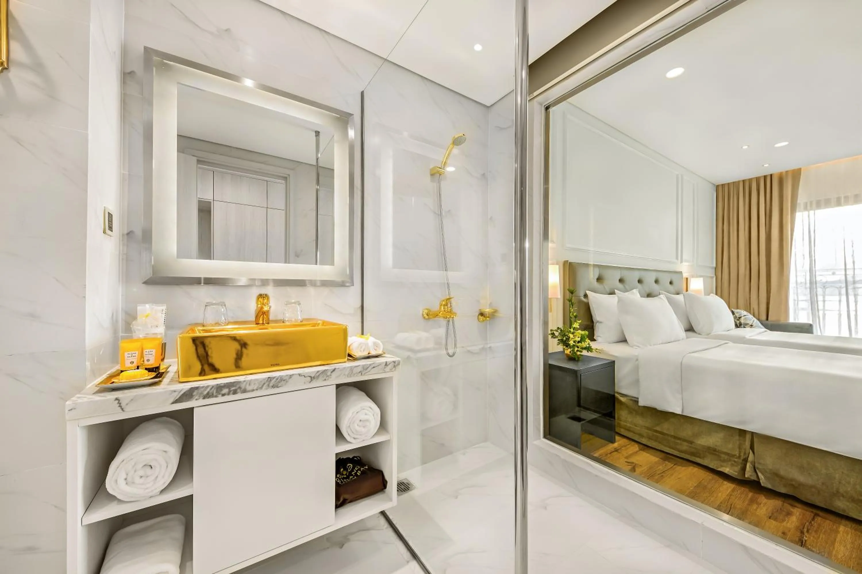 Bathroom, Bed in Wyndham Danang Golden Bay - Free Shuttle Bus to Beach