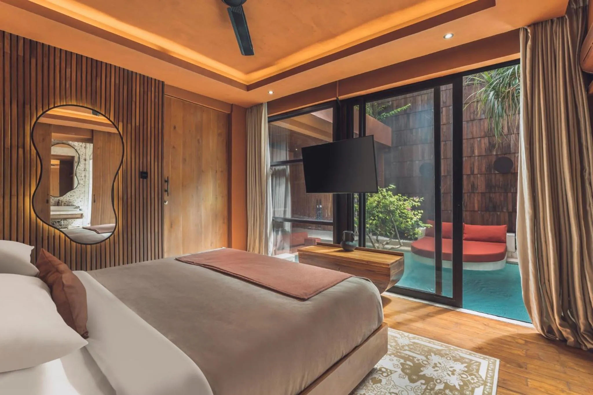 Bed in Sana Vie Villa Seminyak by Ini Vie Hospitality