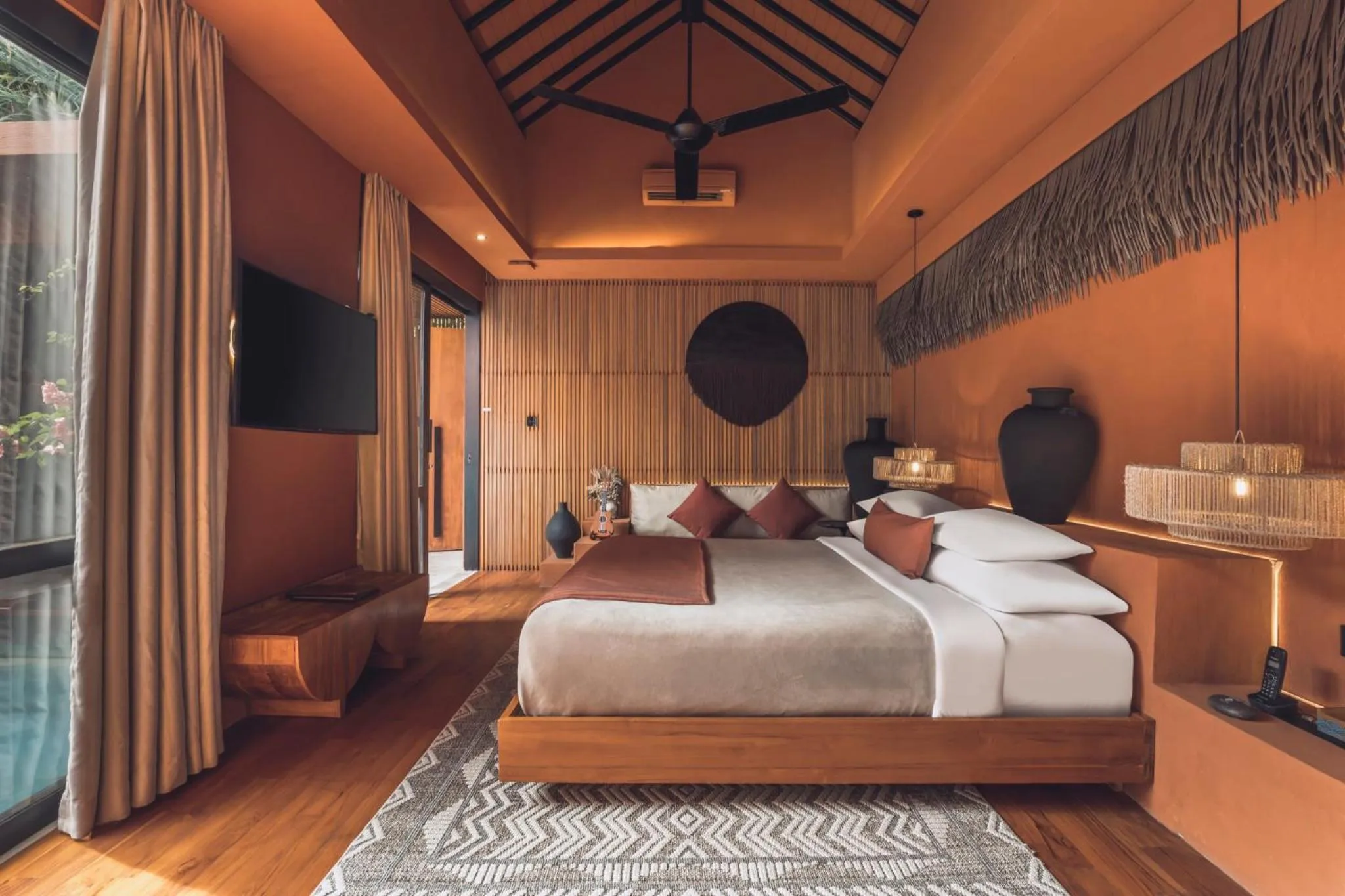 Bed in Sana Vie Villa Seminyak by Ini Vie Hospitality