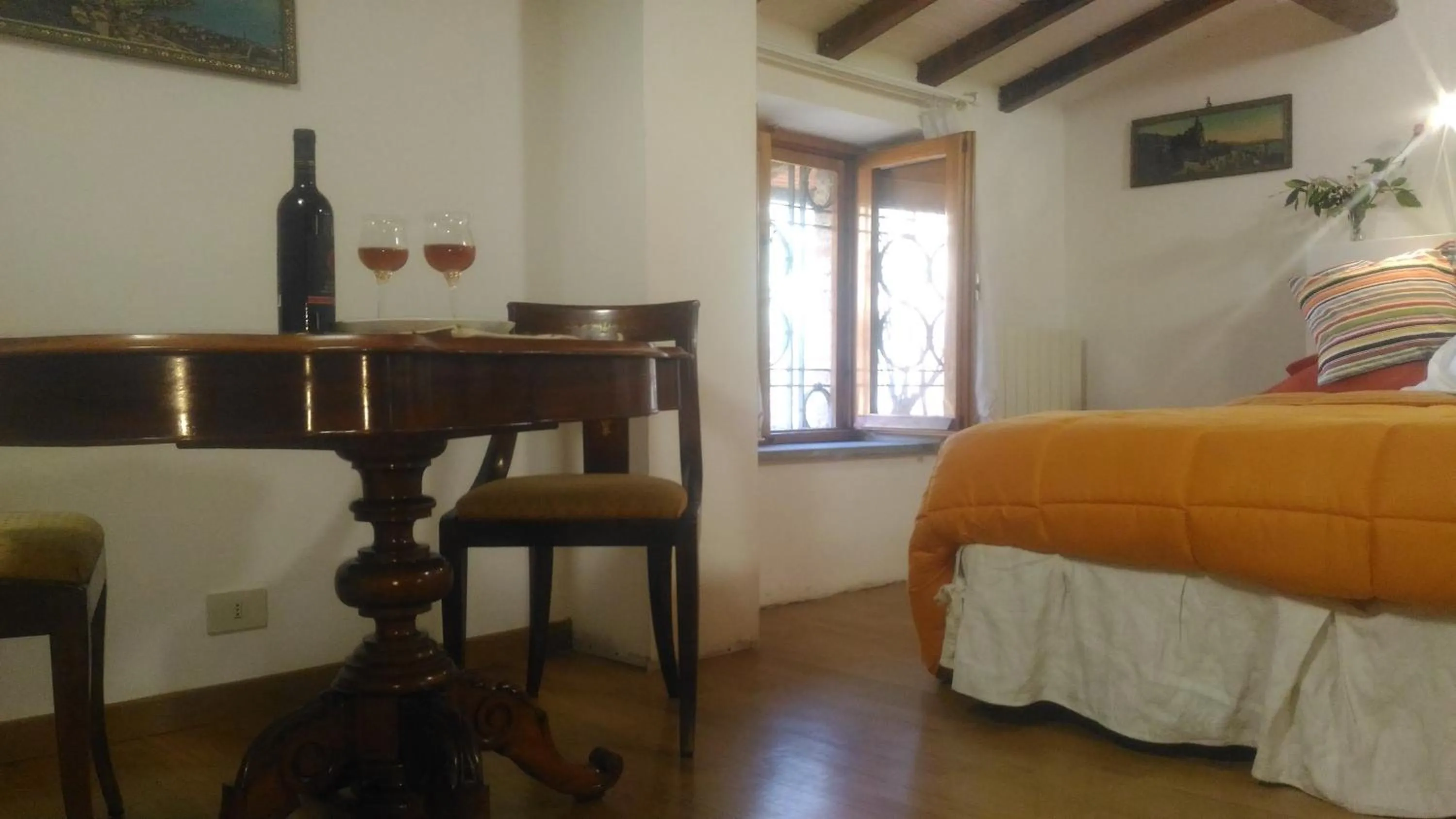 Decorative detail, Bed in Baduerughe - ValledelLago