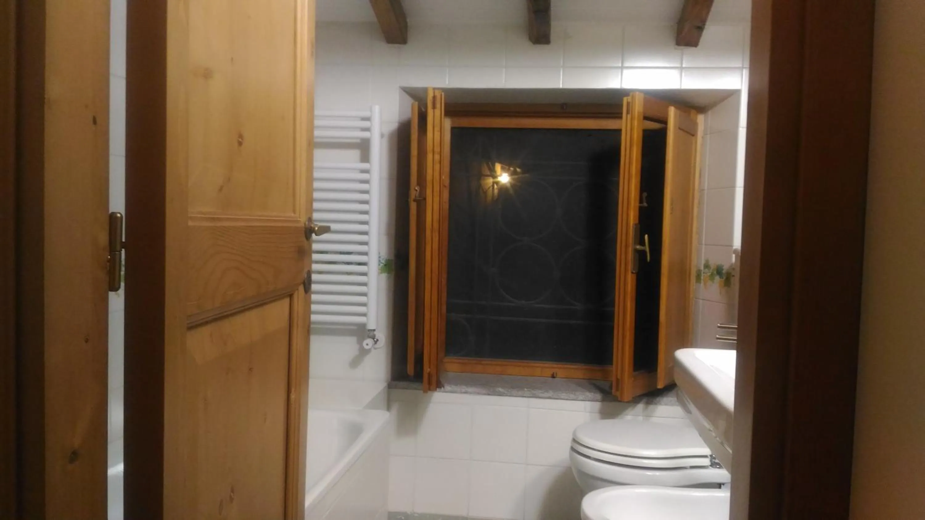 Bathroom in Baduerughe - ValledelLago