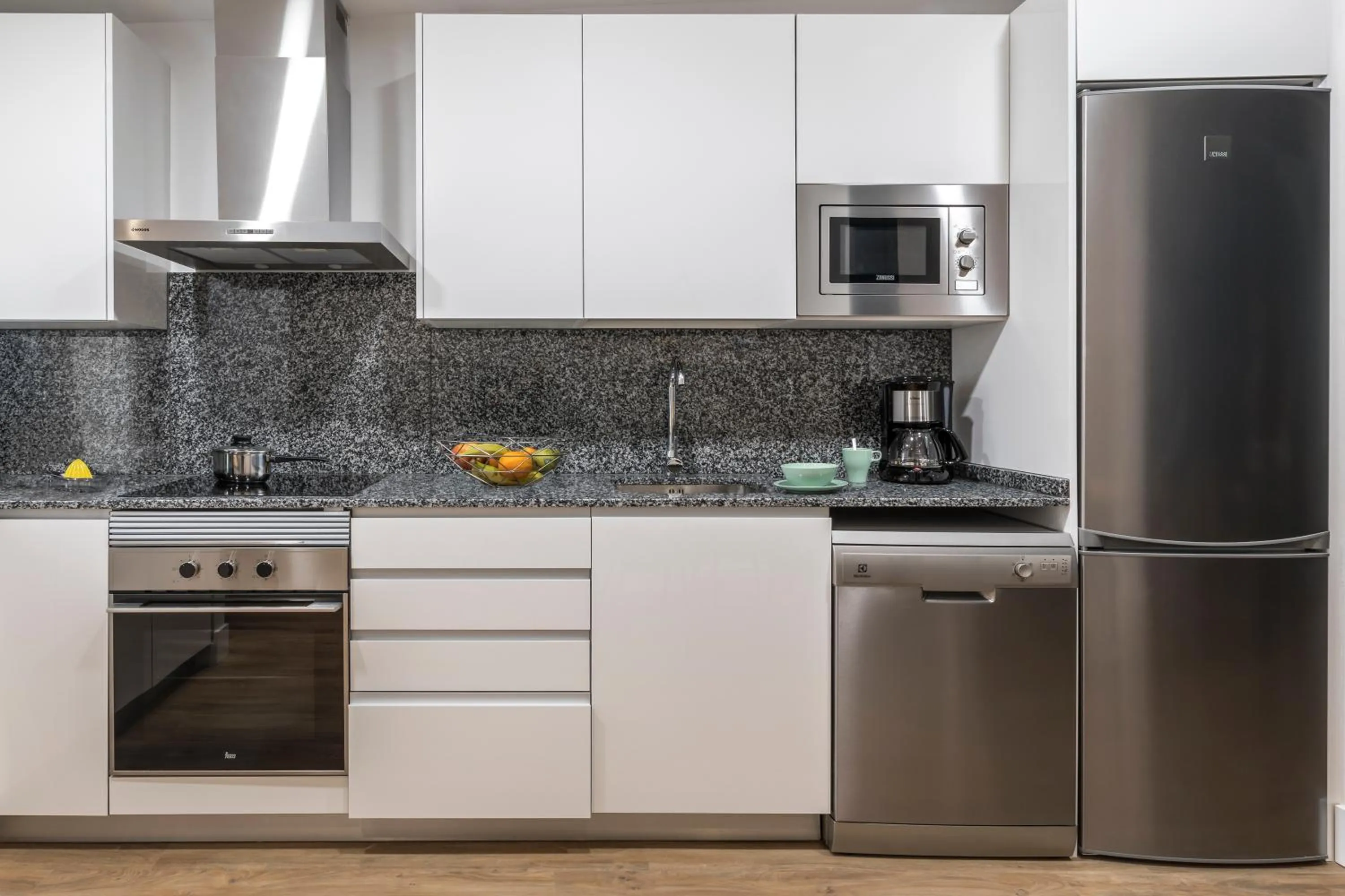 Kitchen or kitchenette in Slow Suites Bellas Artes