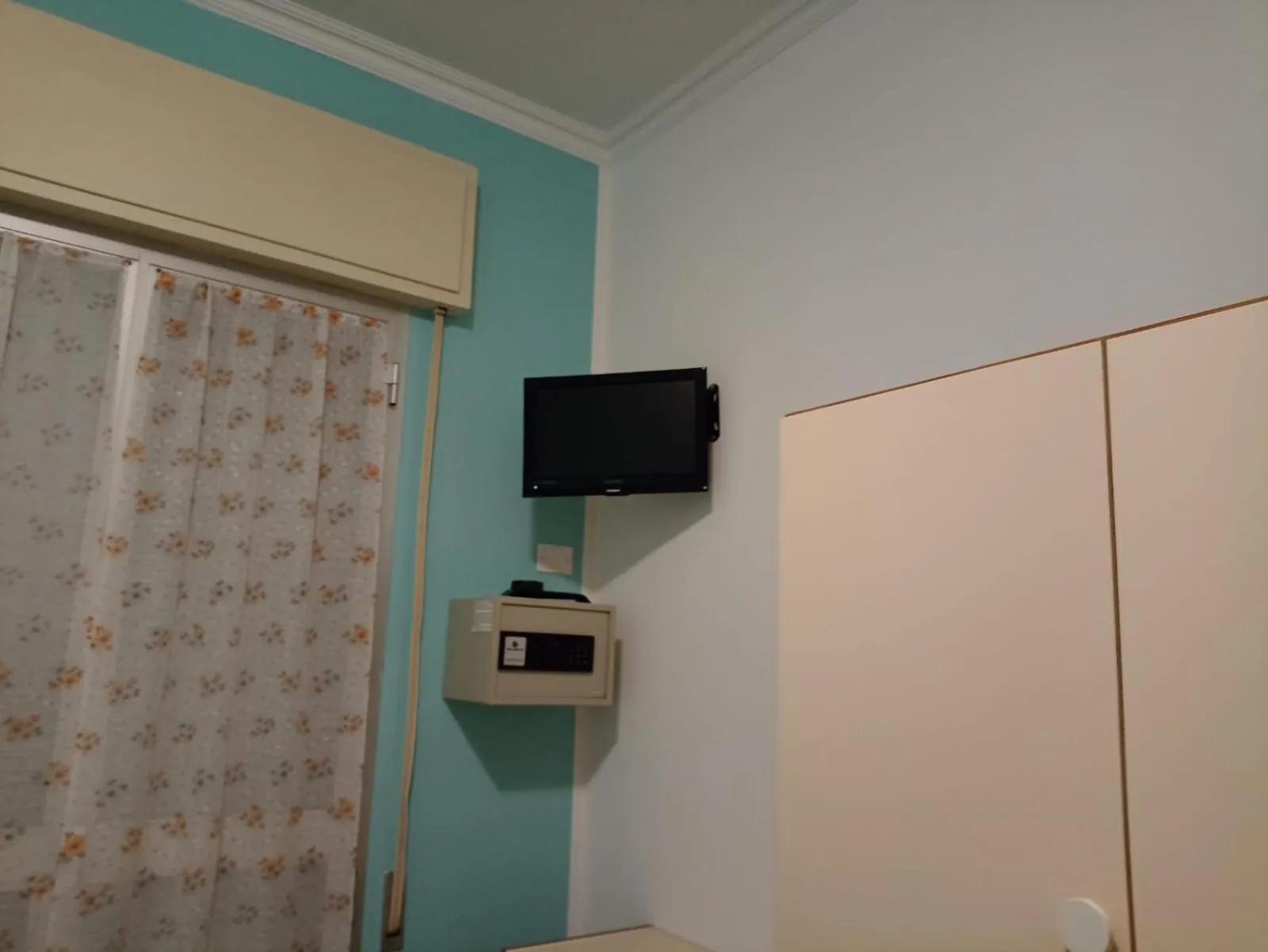 TV and multimedia in Hotel Toschi