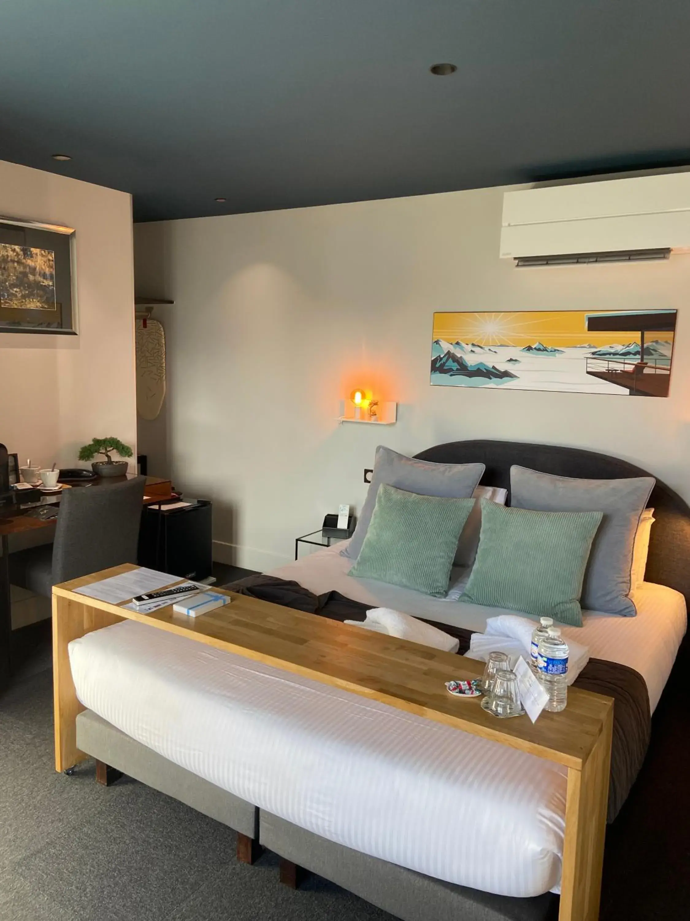 Superior Double Room in Les Suites du Lac Superior Double Room in Les Suites du Lac