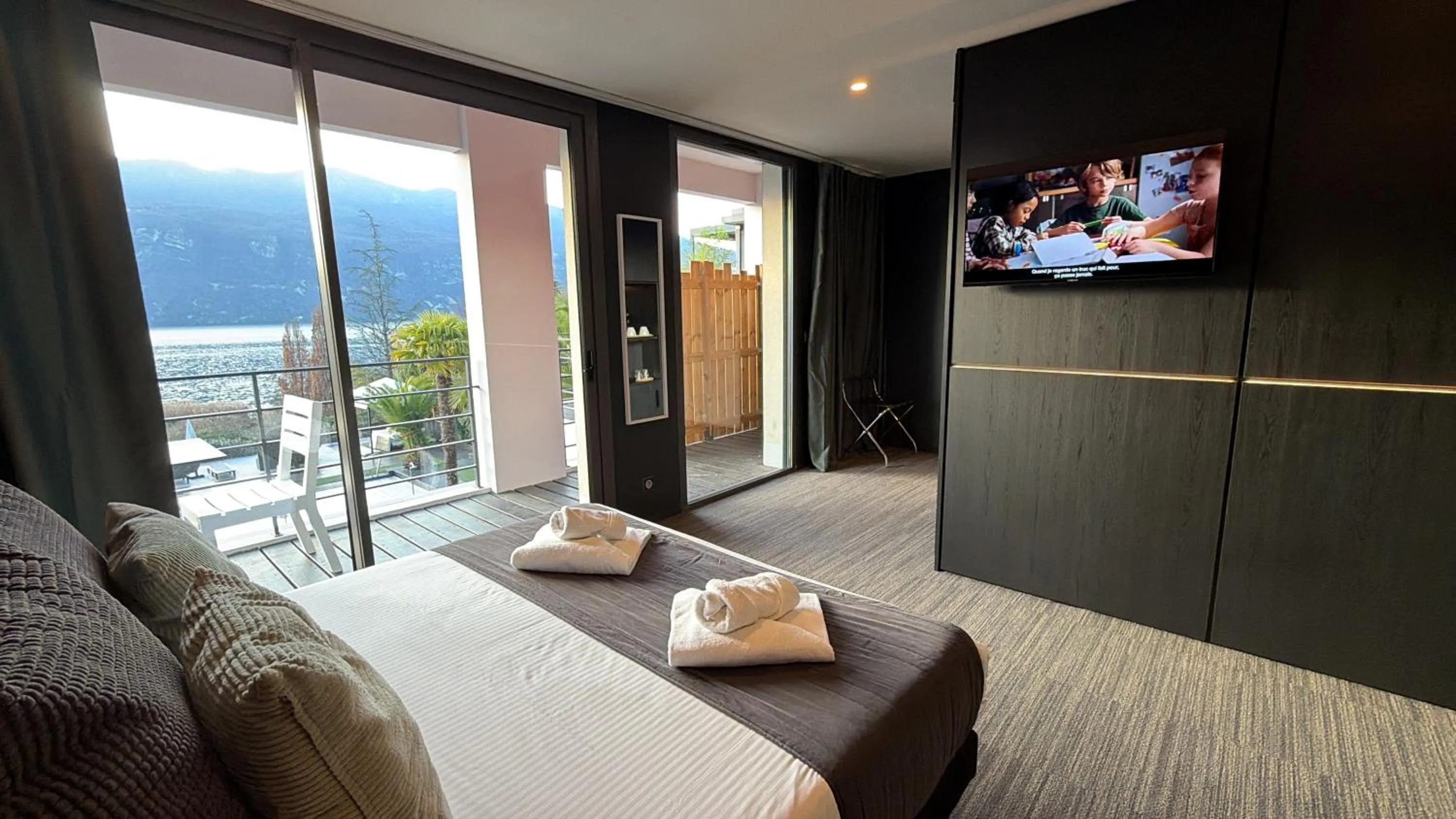 Bedroom in Les Suites du Lac