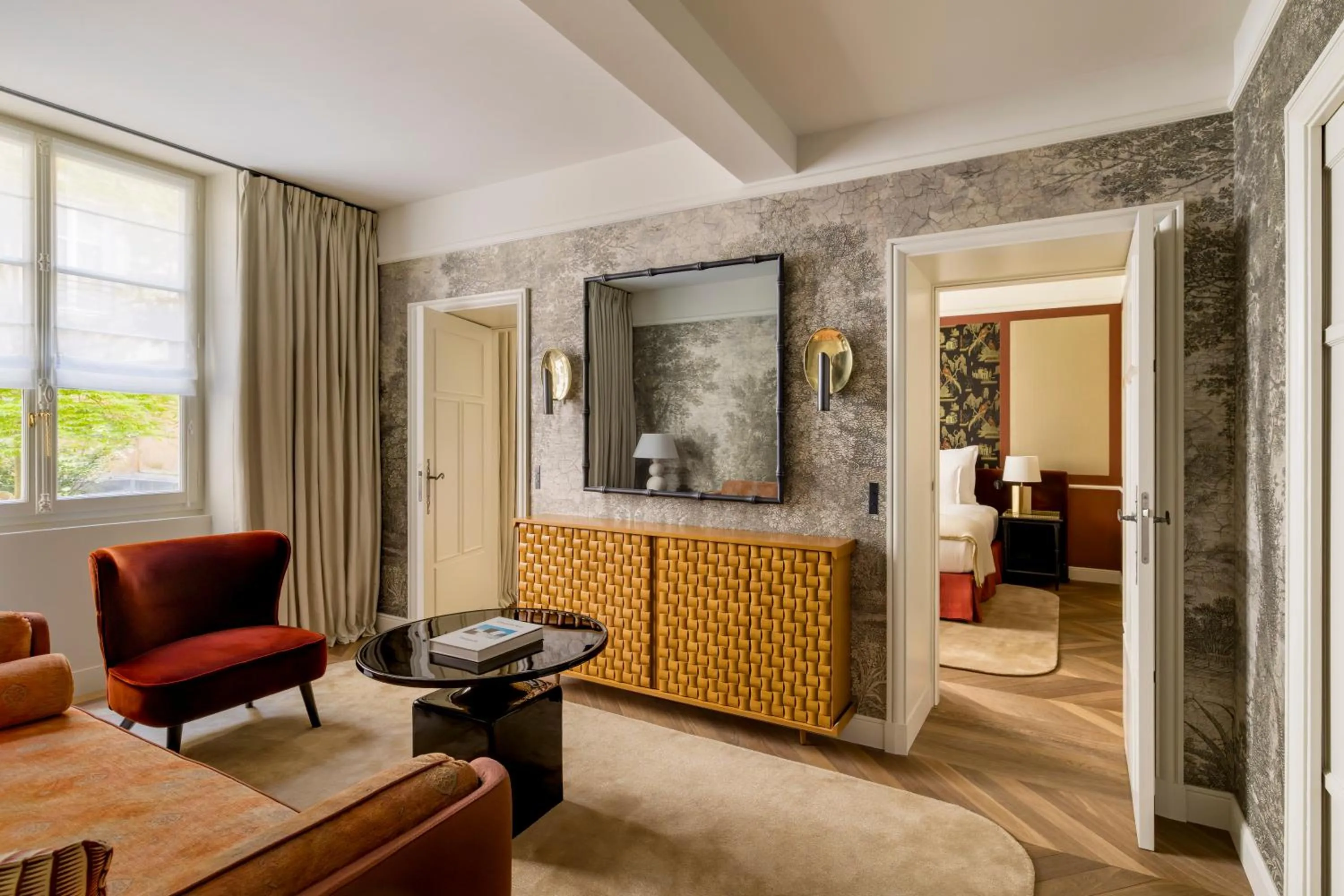 Bathroom in Le Pavillon de la Reine & Spa, Place des Vosges
