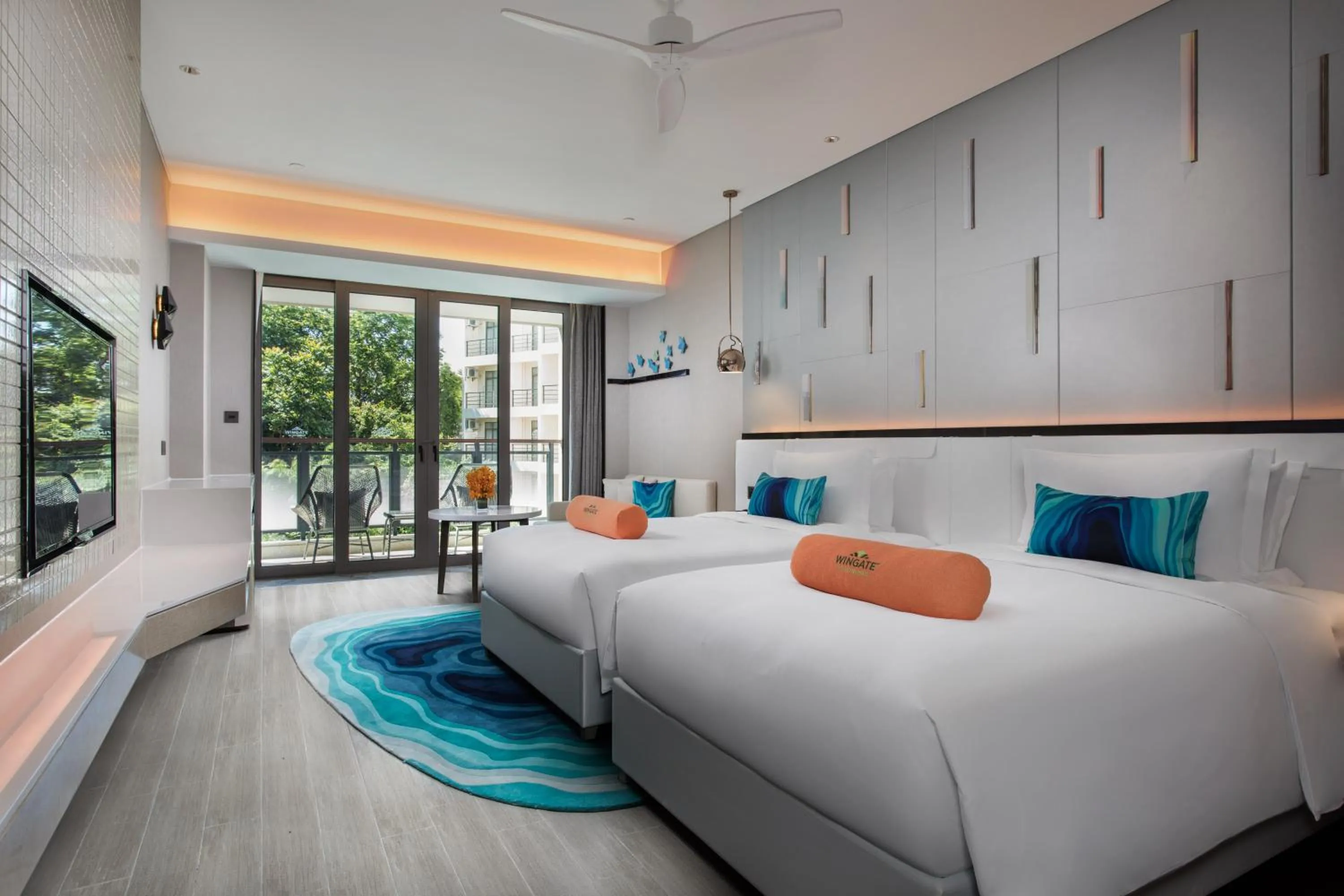 Property building, Bed in 三亚鹿回头蔚景温德姆酒店