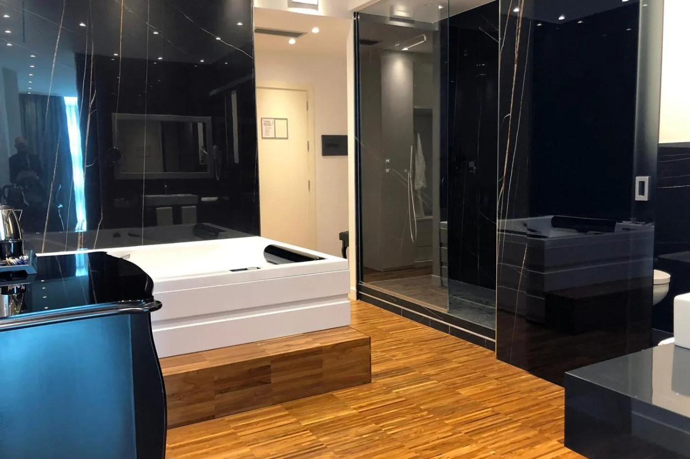 Hot Tub, Bed in Fonte Del Benessere Resort