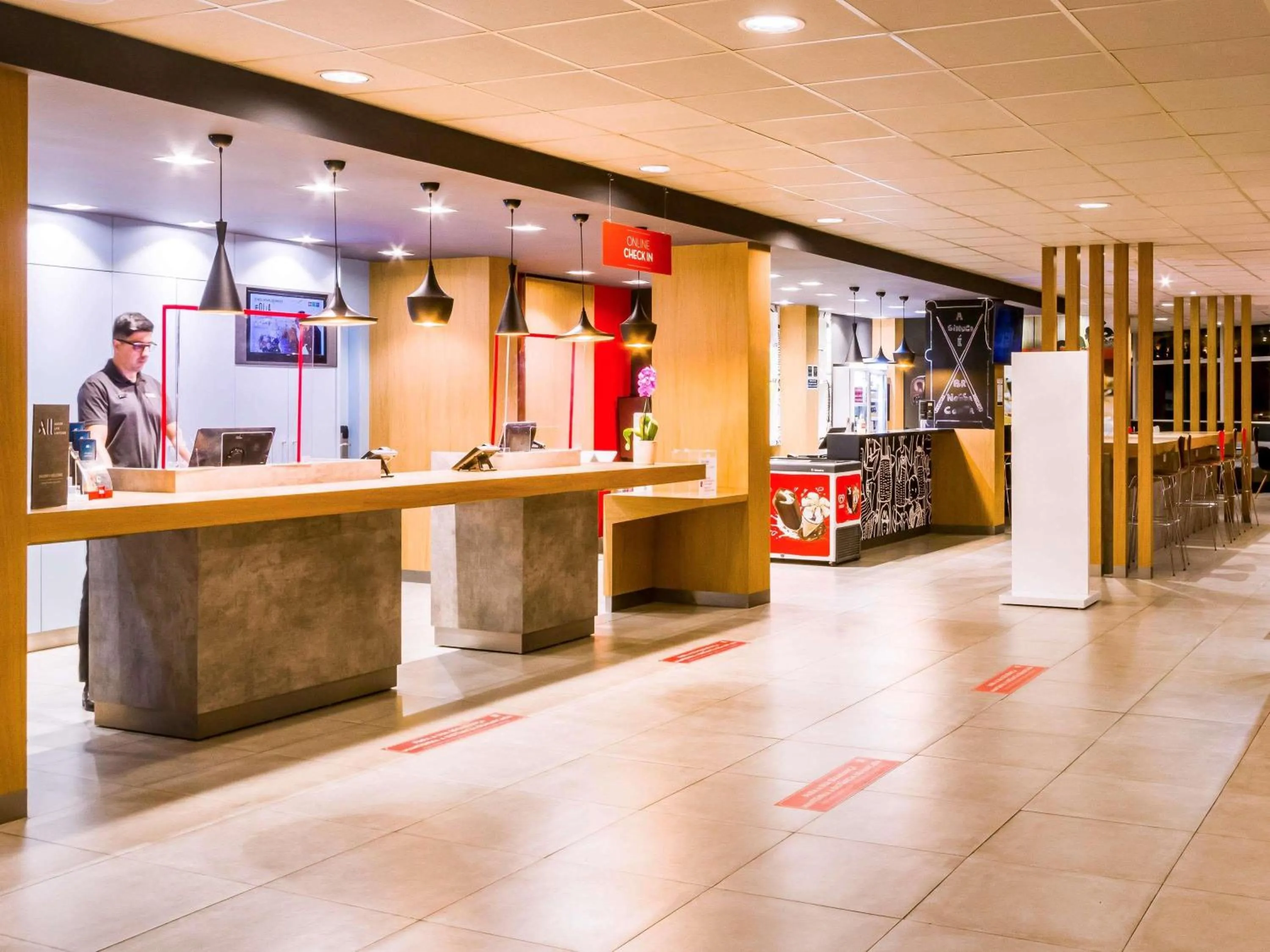 Property building in ibis Marilia