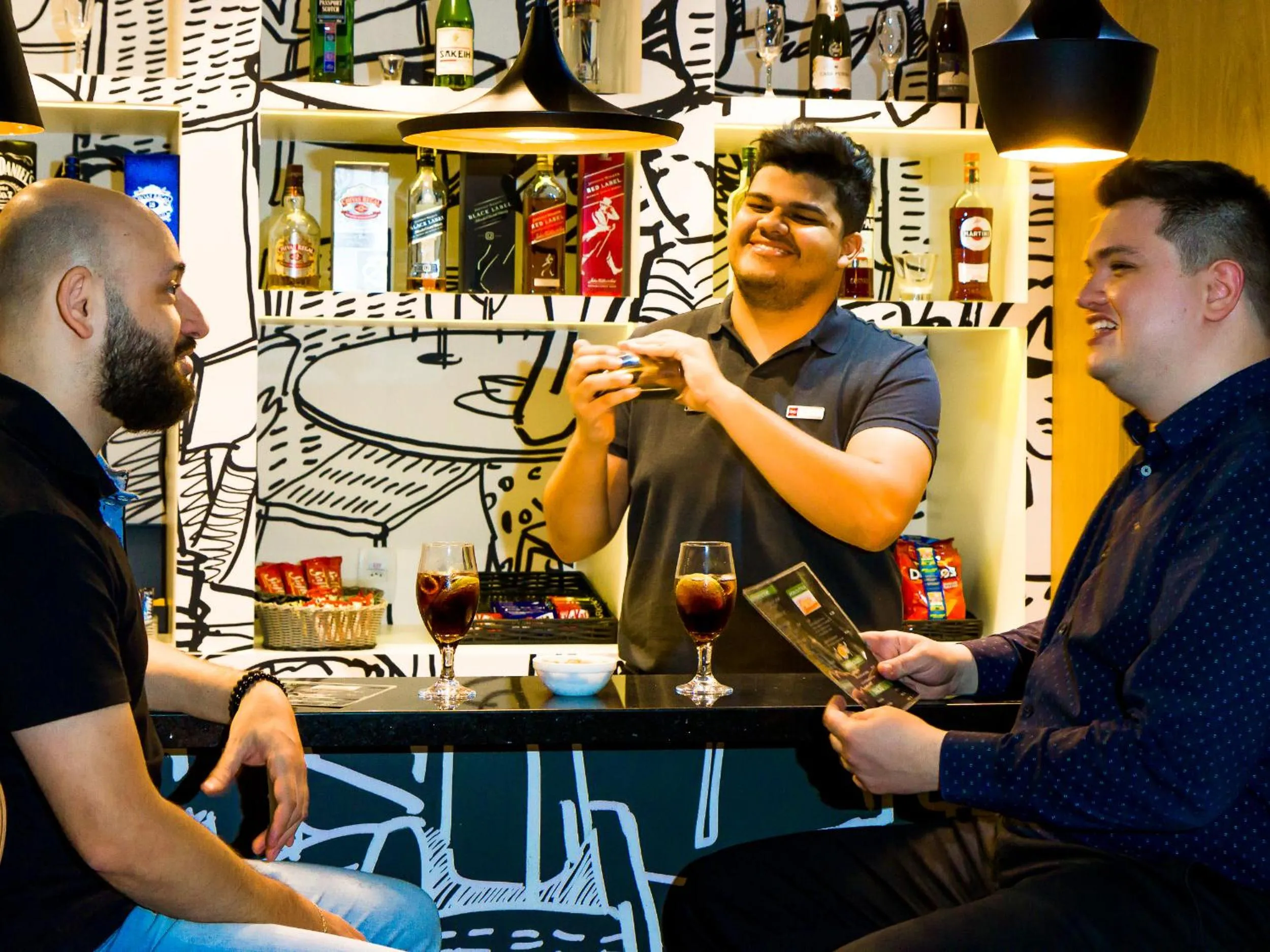 People in ibis Marilia