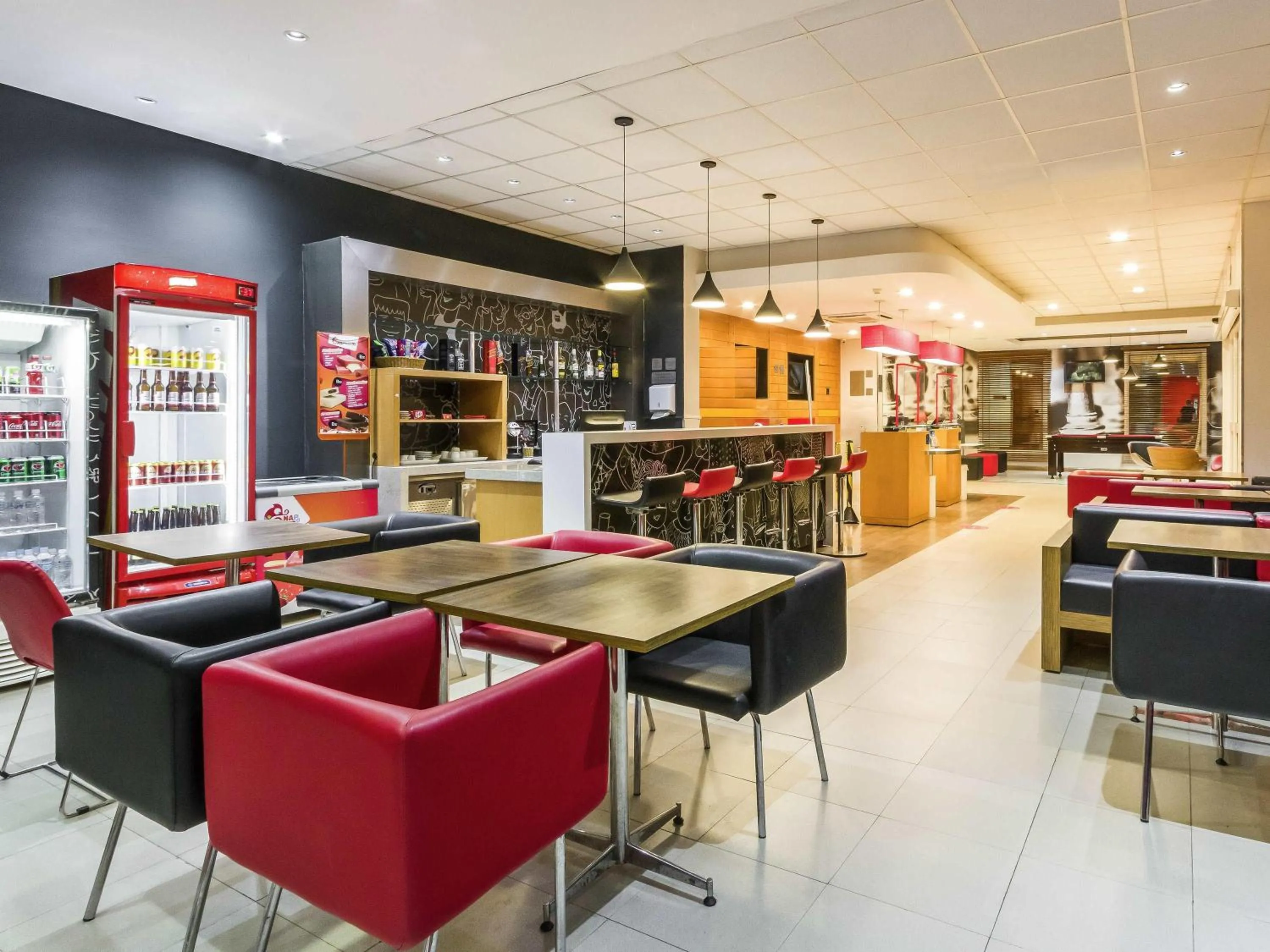 Restaurant/places to eat in ibis Barretos