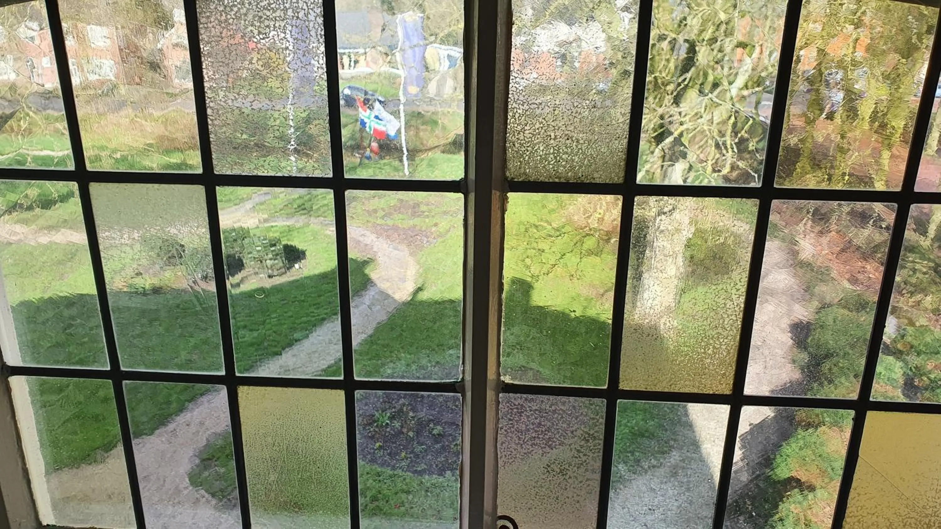 Garden view, Pool View in B&B Blauwestadhoeve