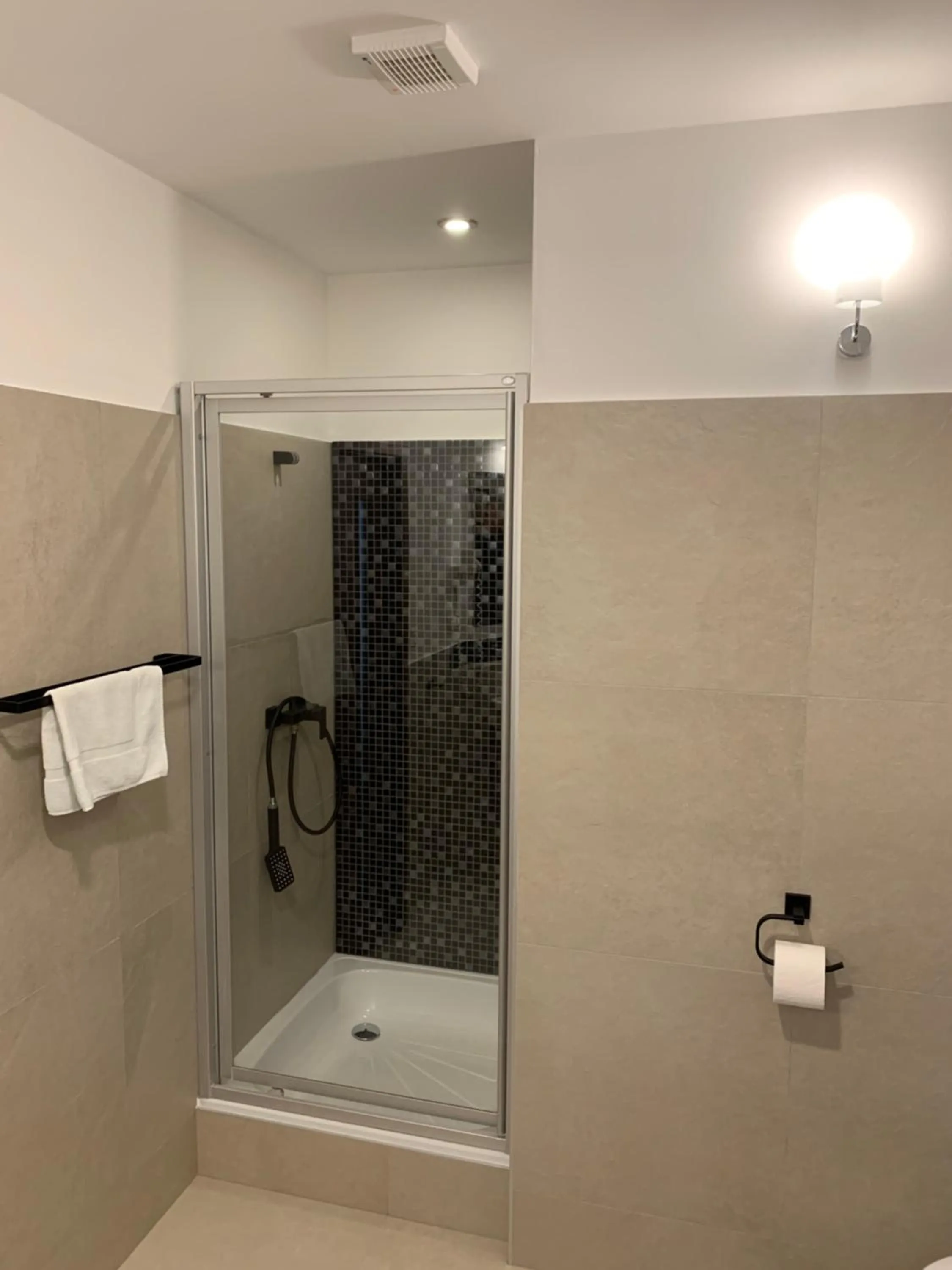 Bathroom in Pension Eden