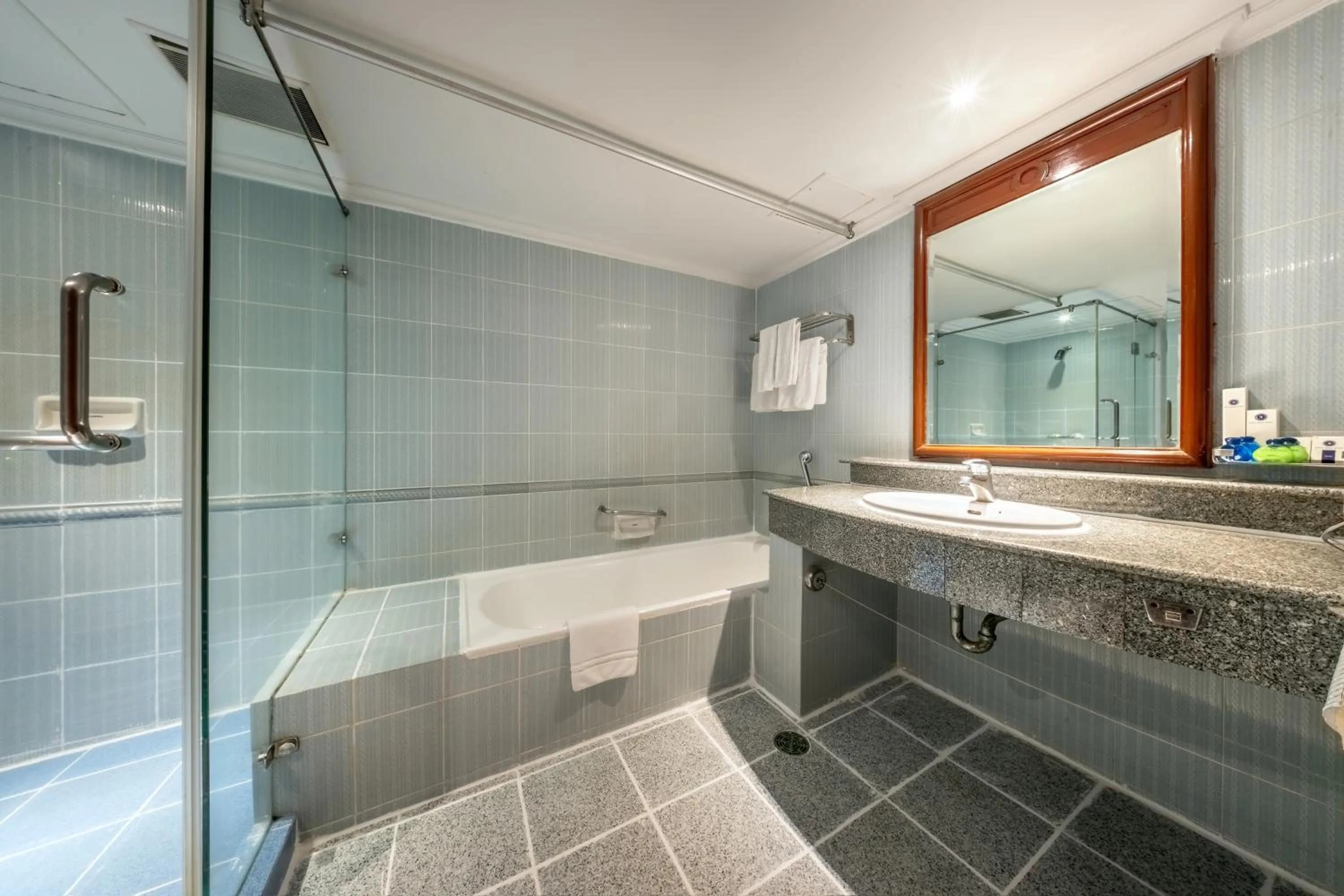 Bathroom in Royal Benja Hotel - Big Room Family-Friendly