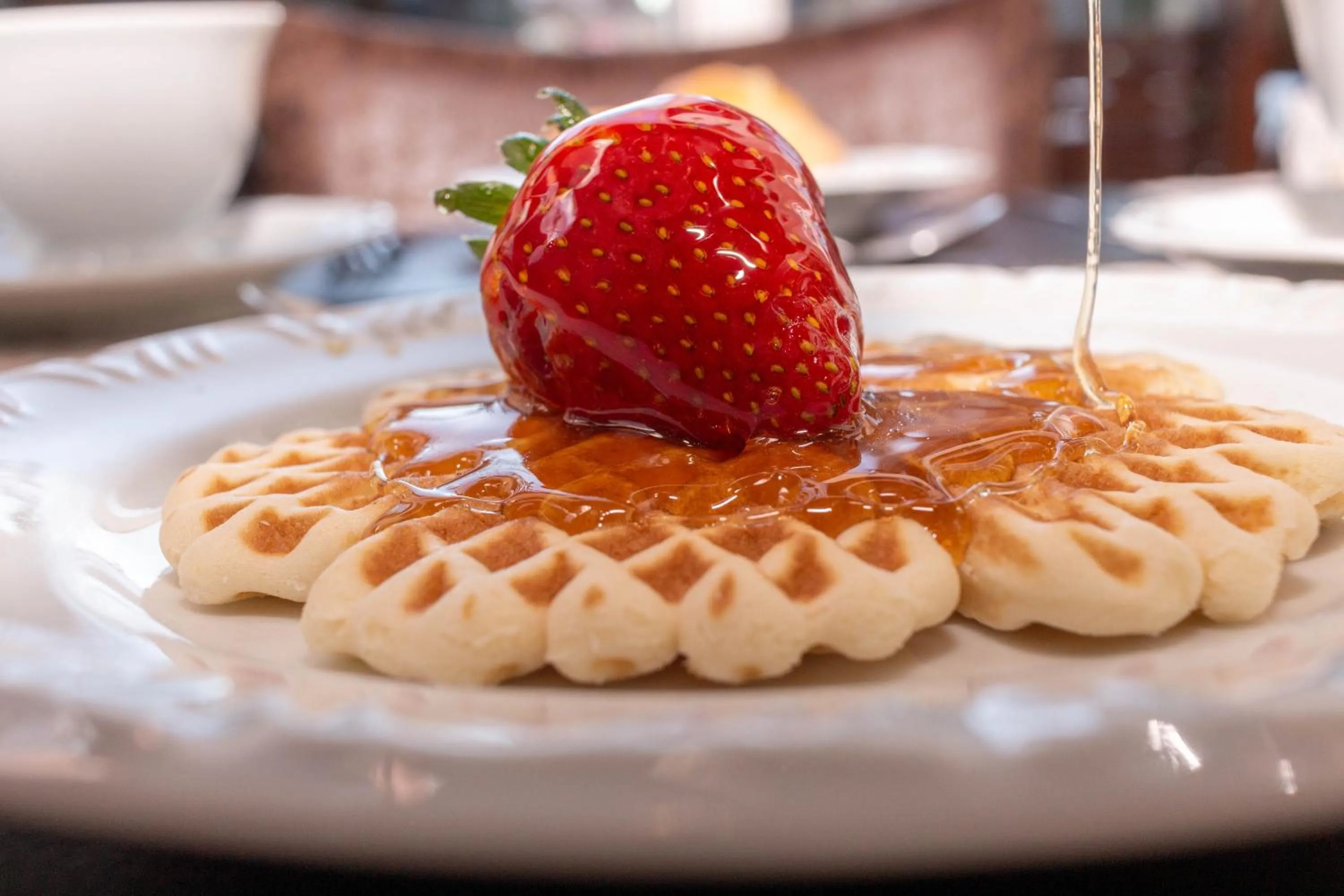 Breakfast in Micheline Hotel Tricot - ao lado da Rua Coberta