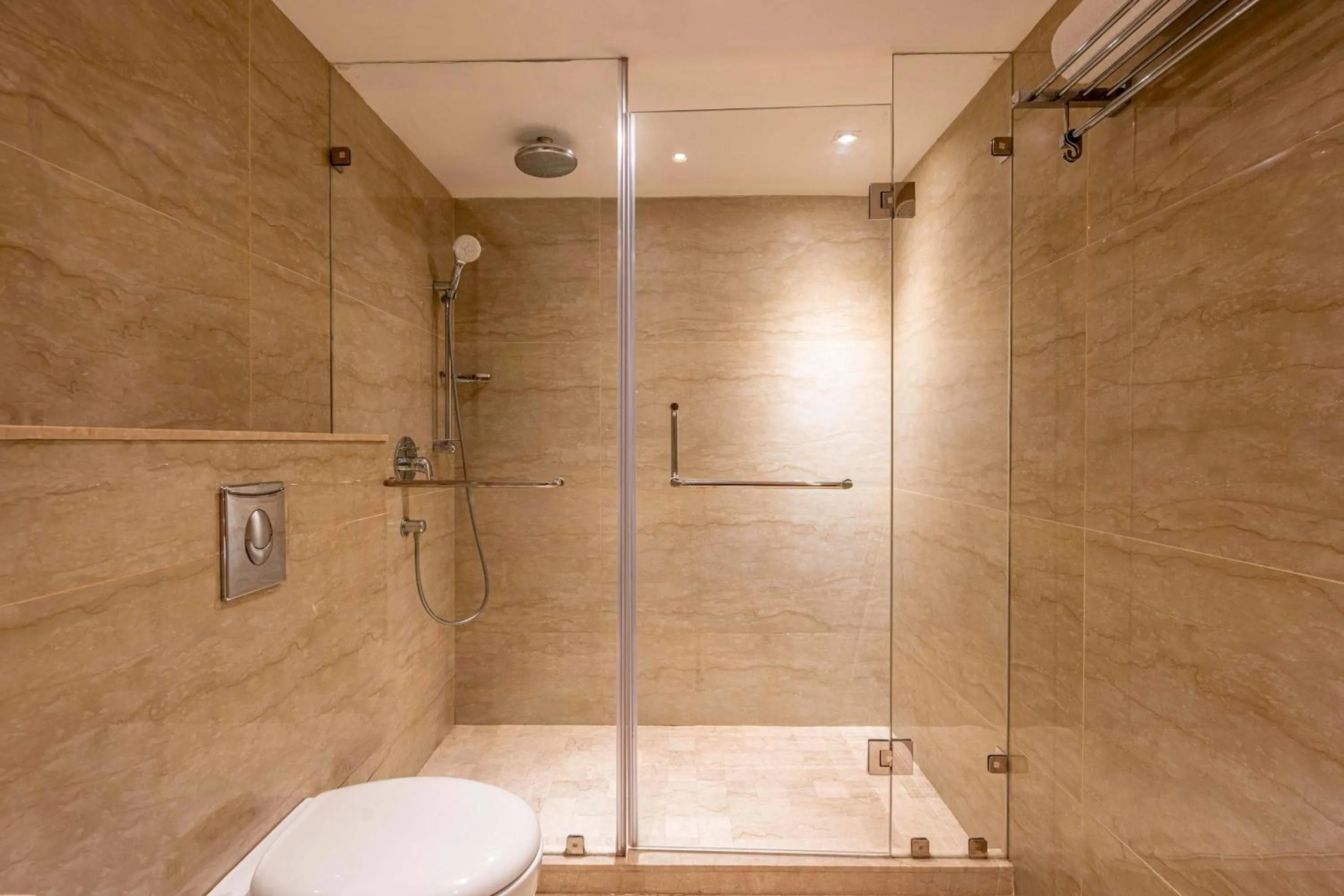 Bathroom in Svelte Delhi, a member of Radisson Individuals