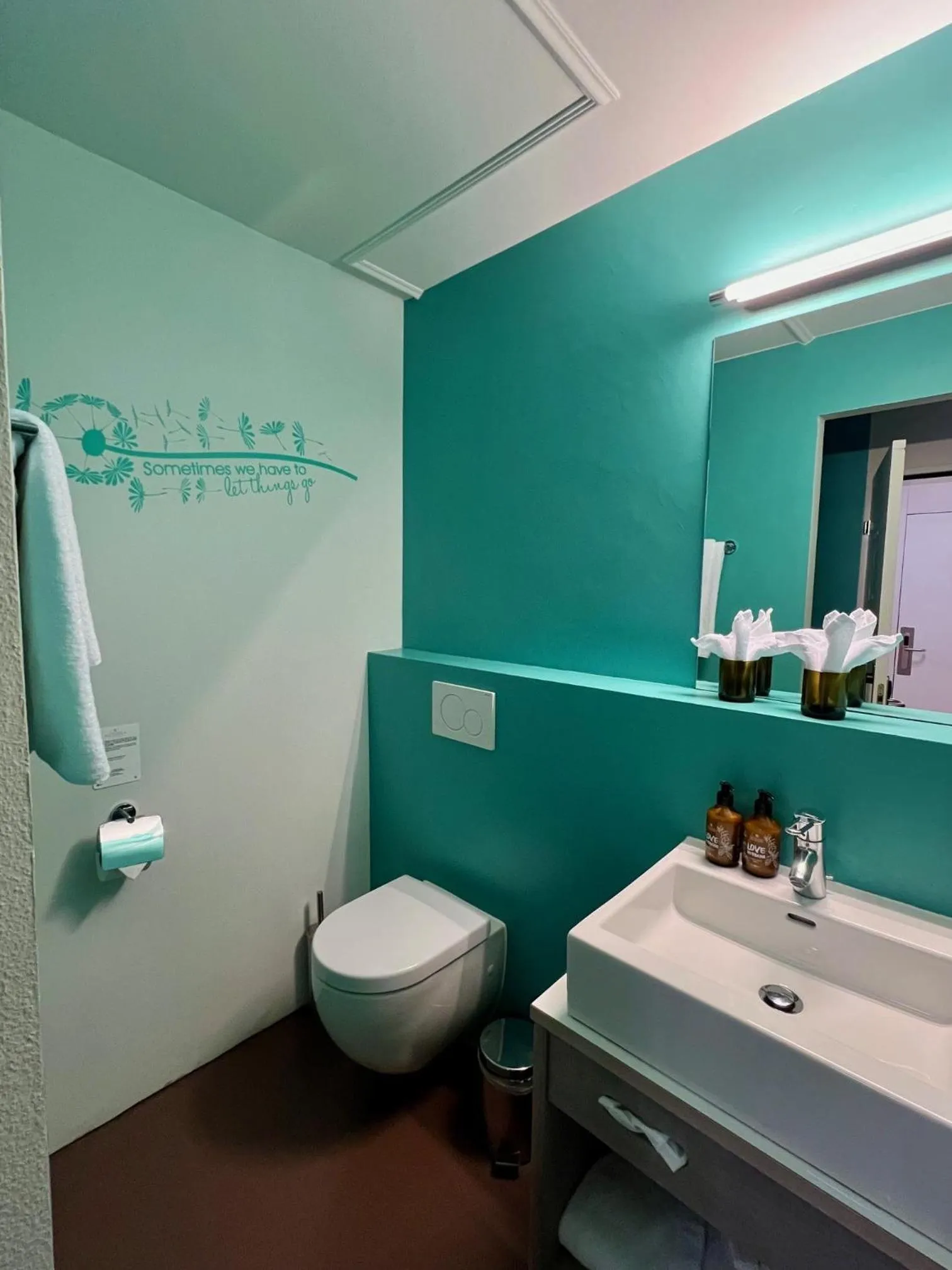 Toilet in PLATZHIRSCH ZÜRICH - Downtown Boutique Hotel & Sushi Lounge