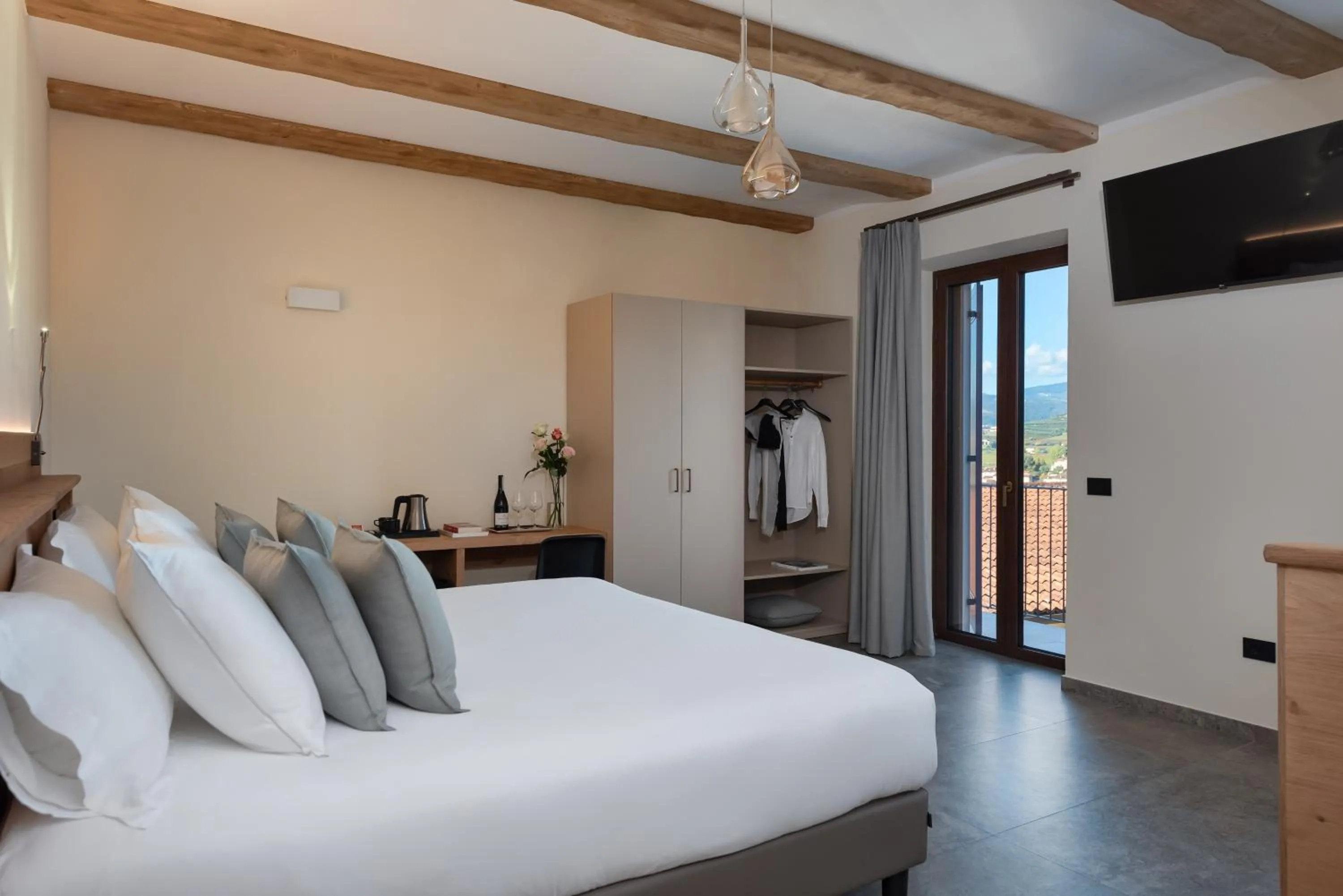 Bed in Sporting Hotel San Felice