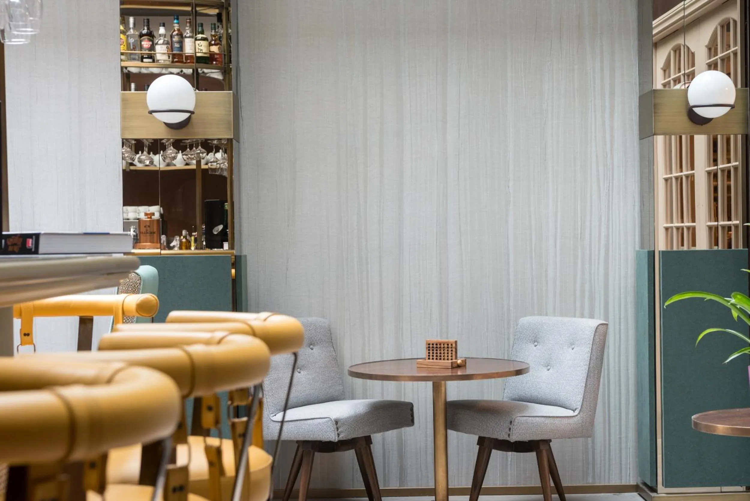 Lounge or bar in Maison Bréguet