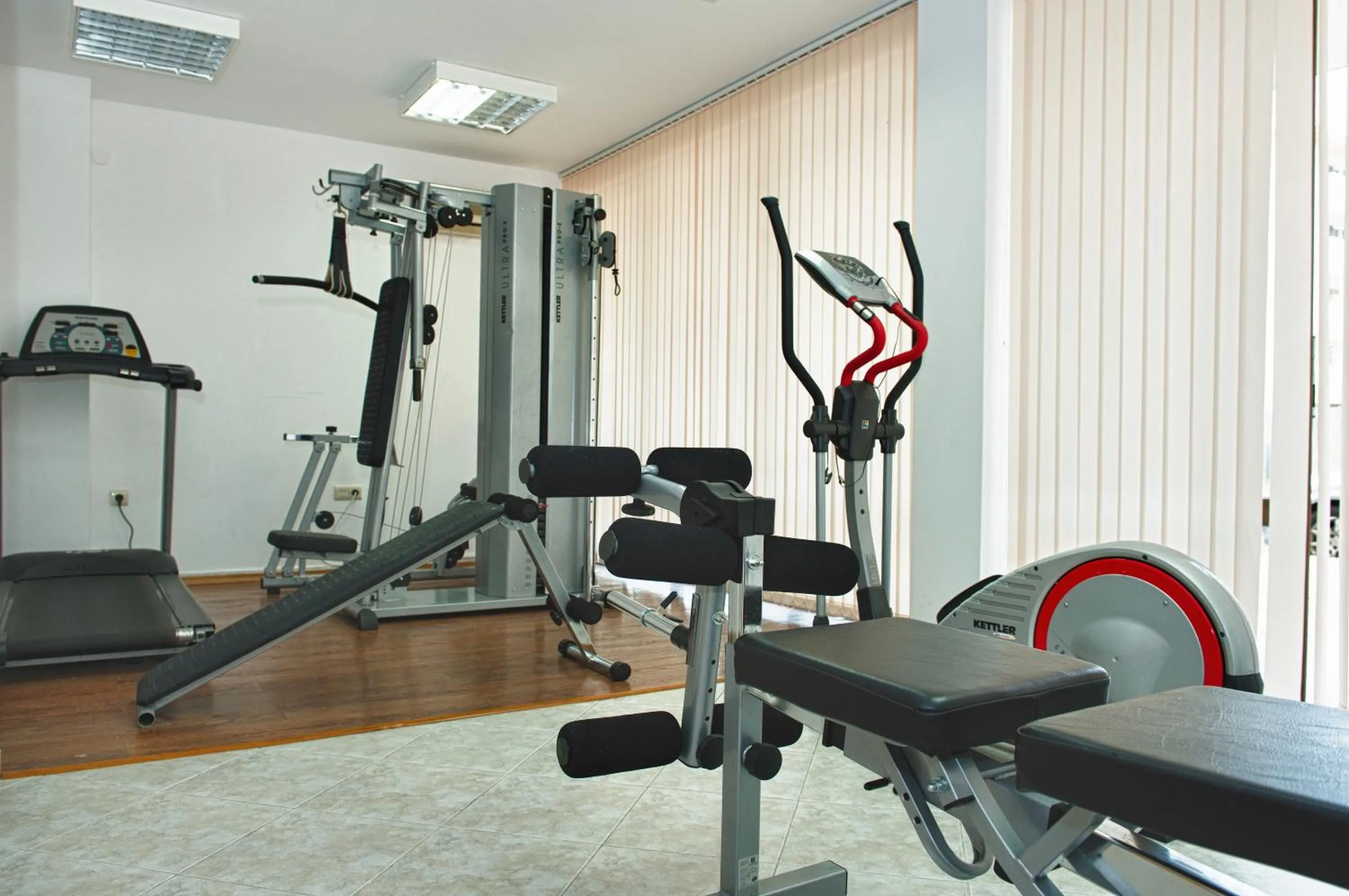 Fitness centre/facilities in Royal Sun Apartments