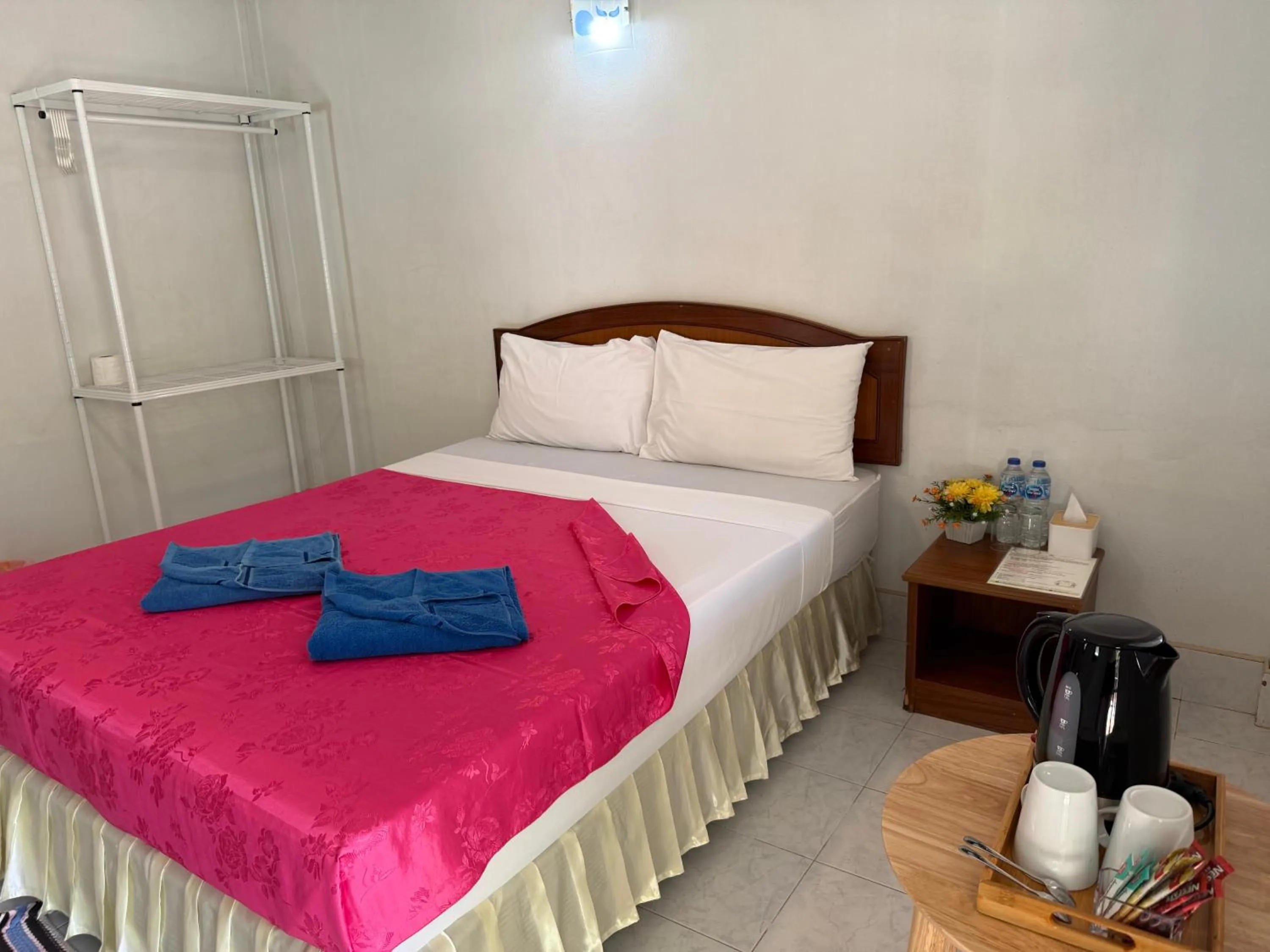 Bed in Season Bungalow