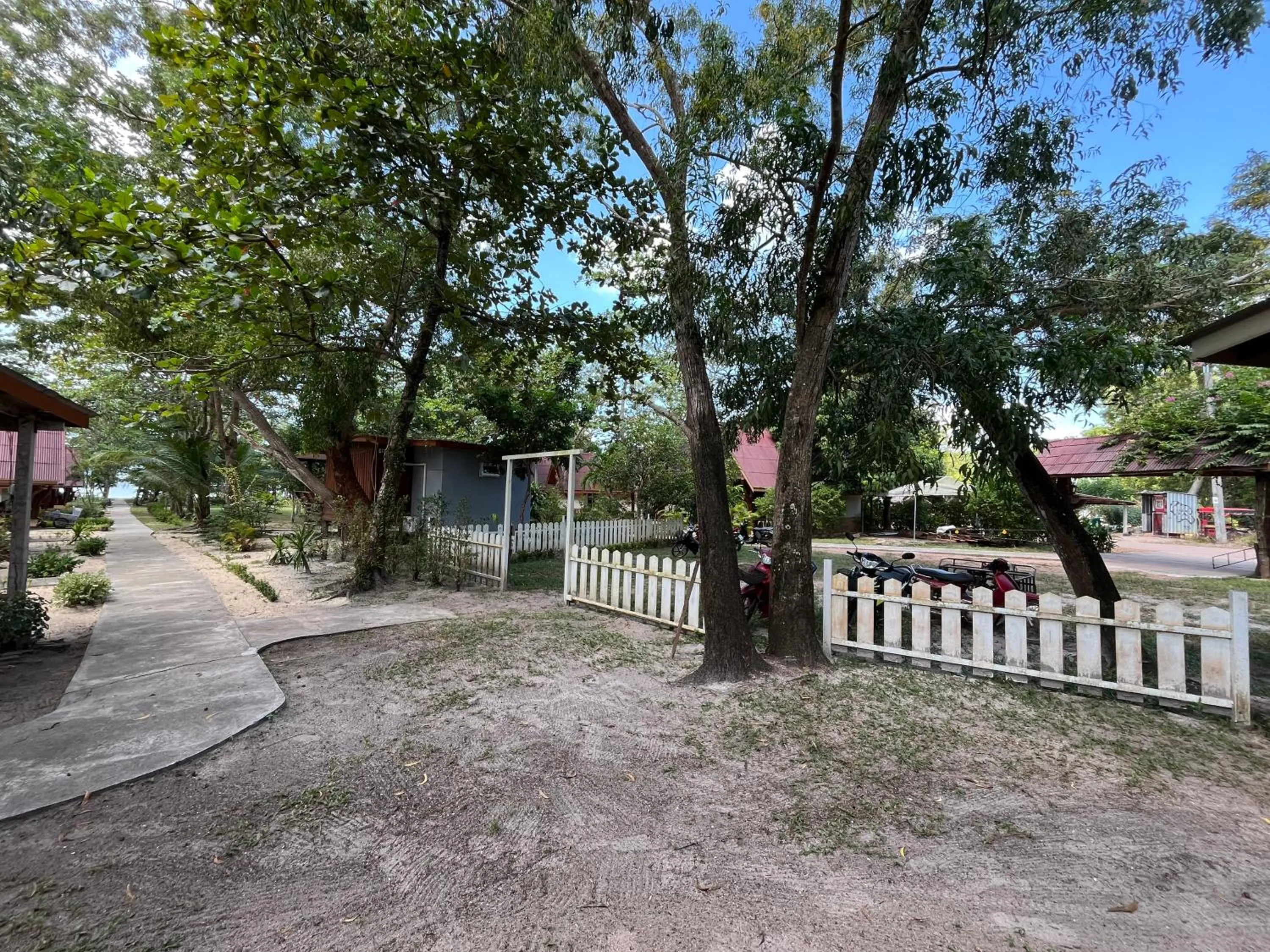 Garden in Season Bungalow