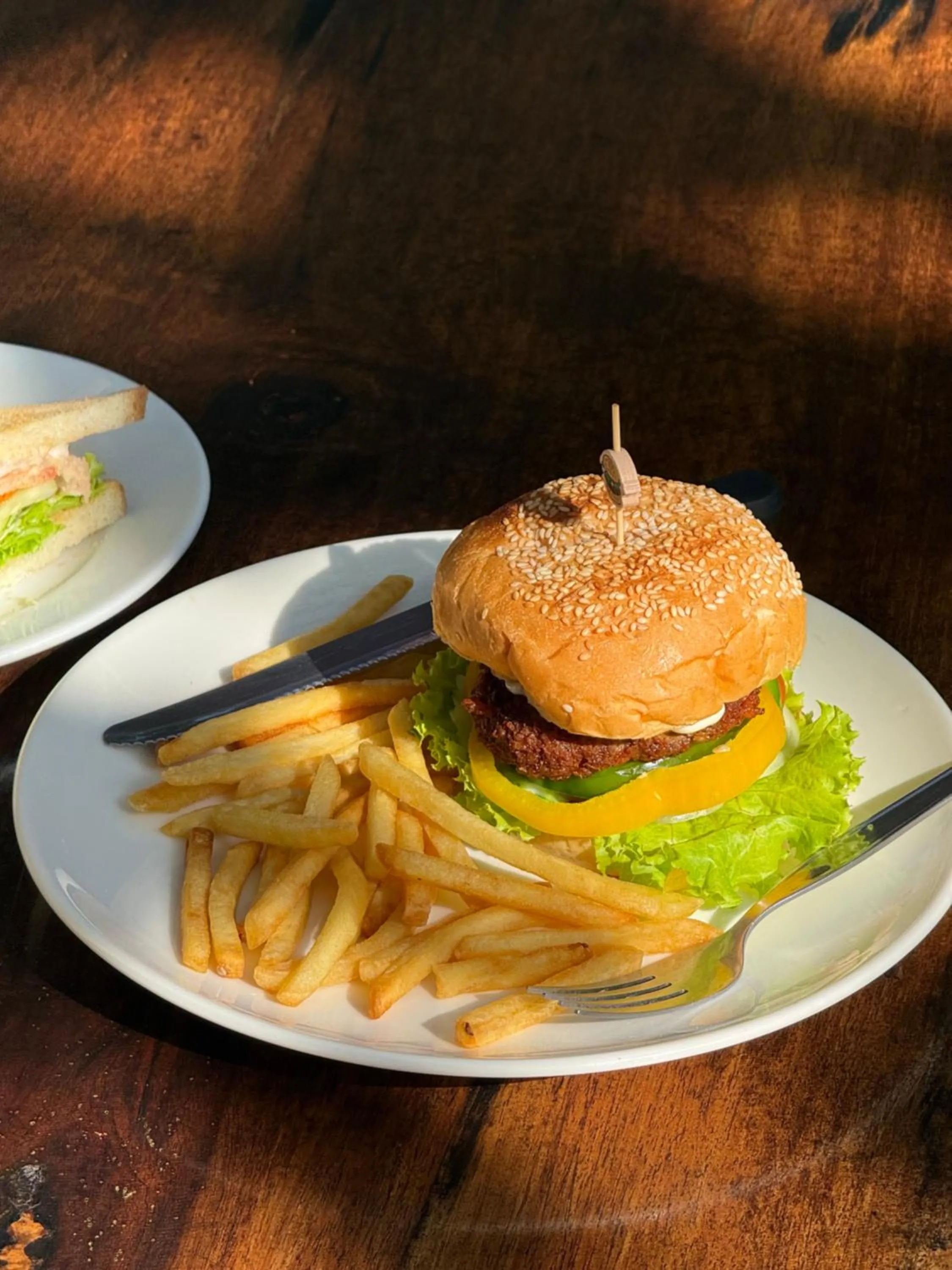 Food and drinks in Season Bungalow