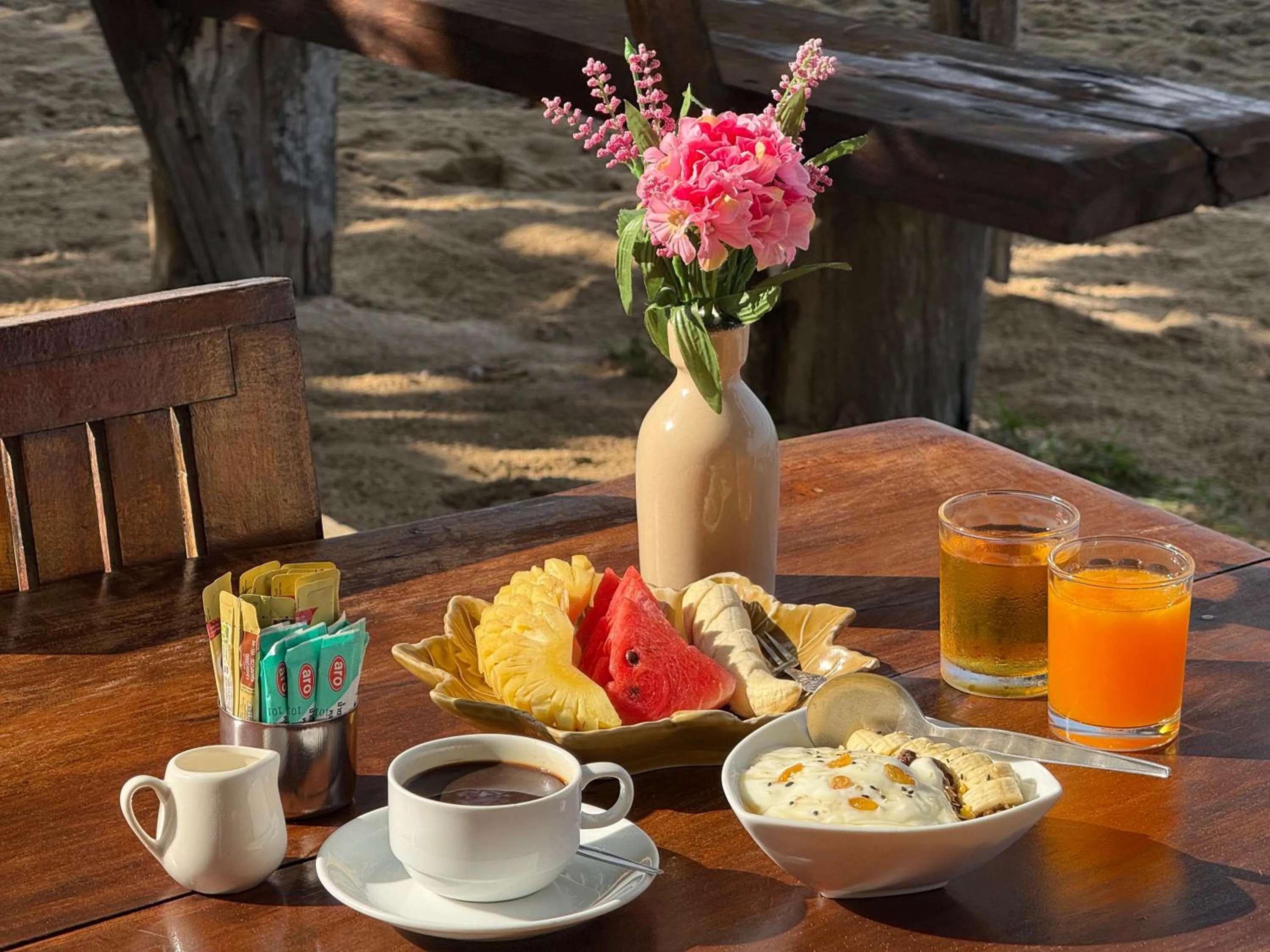 Breakfast in Season Bungalow