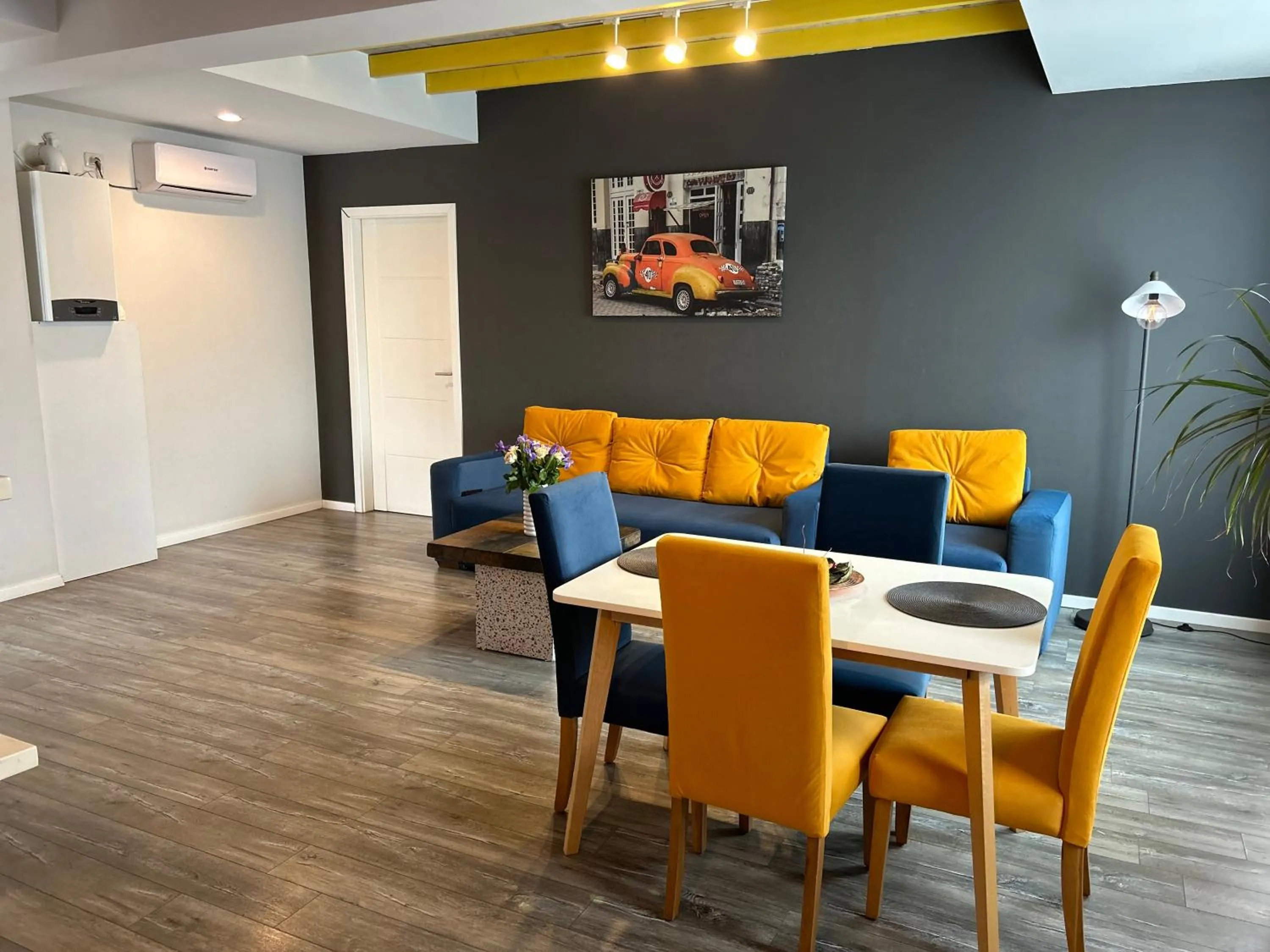 TV and multimedia in Teodoroiu nr. 5