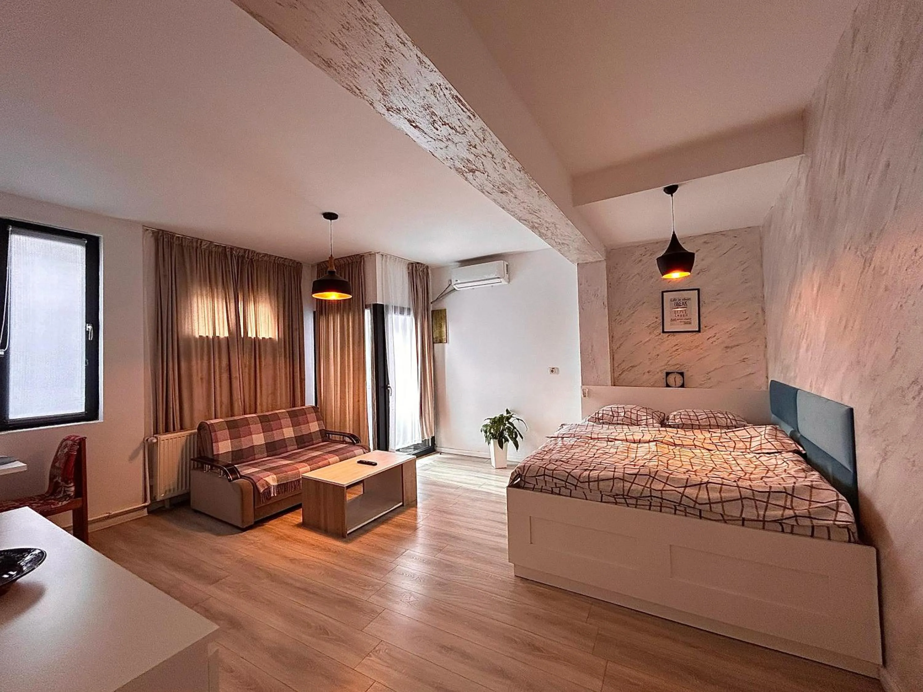 Bed in Teodoroiu nr. 5