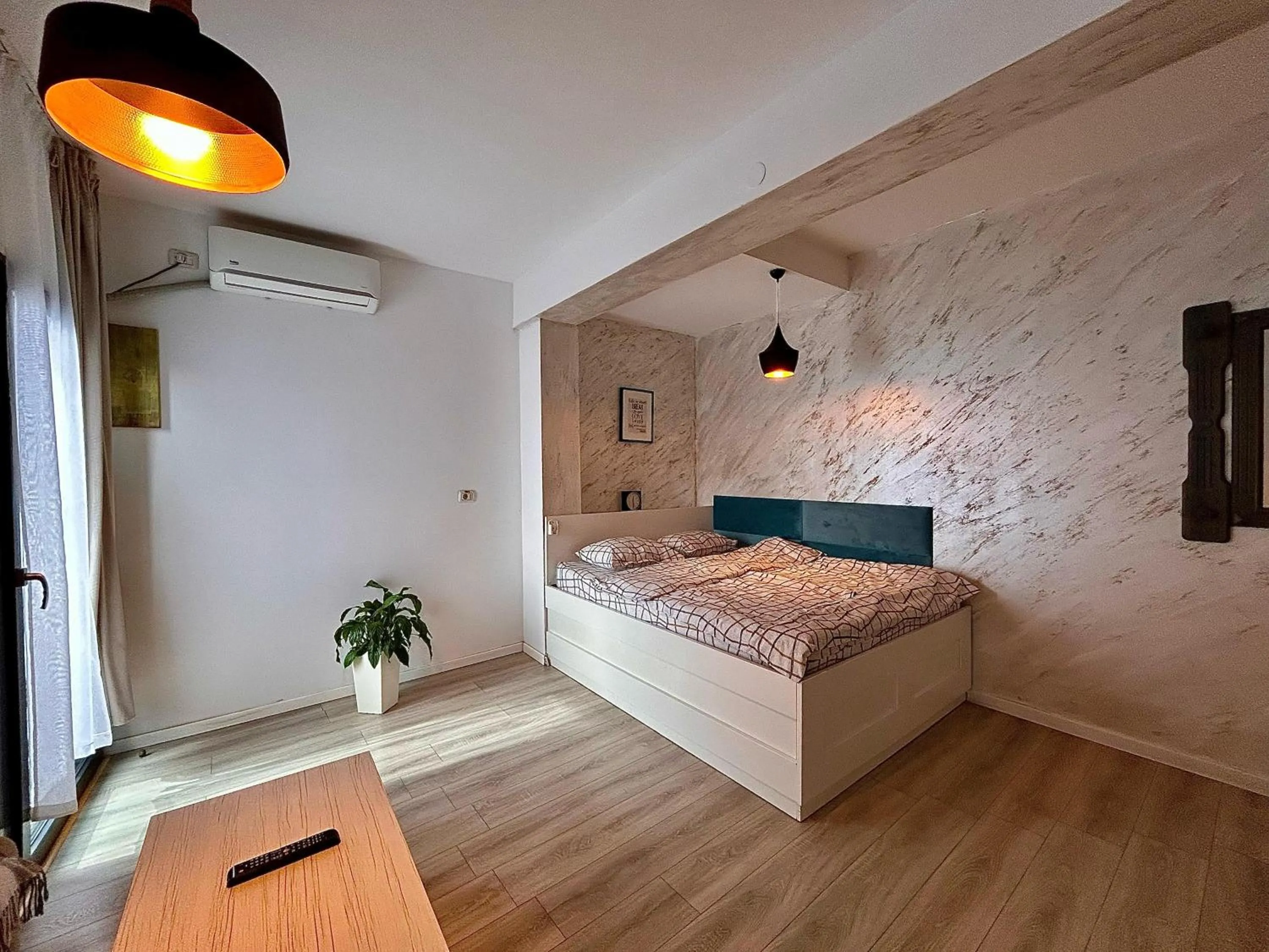 Bed in Teodoroiu nr. 5