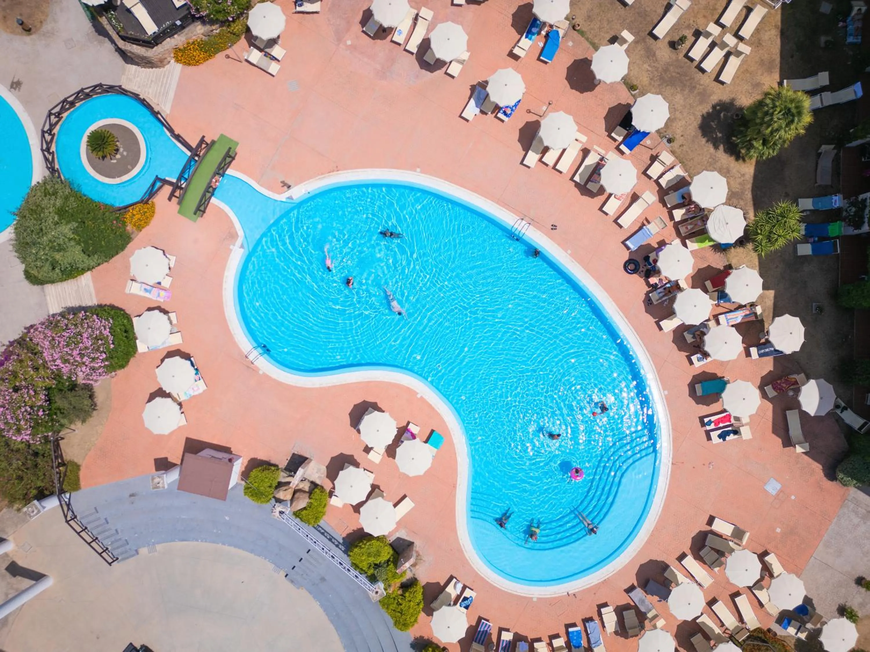 Day in Cala Della Torre Resort