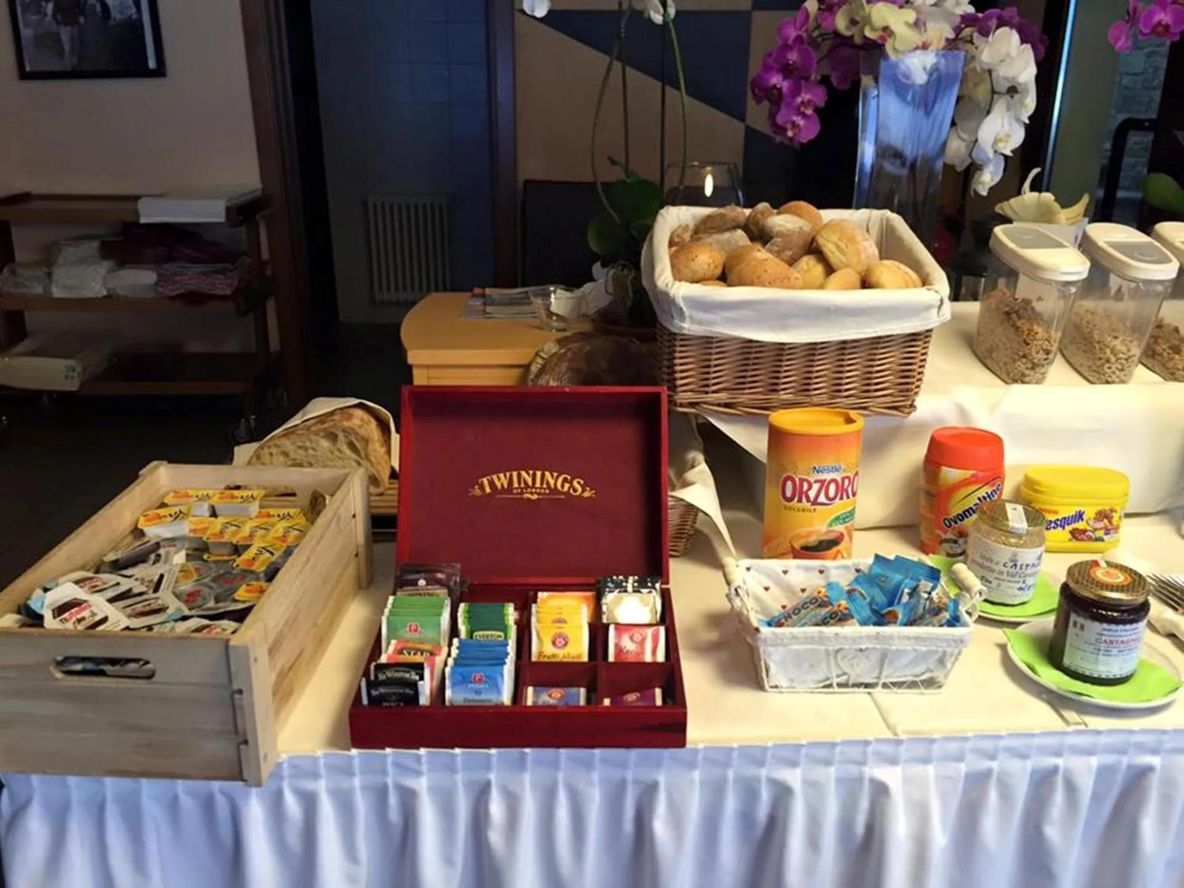 Food and drinks in Hotel Lumin