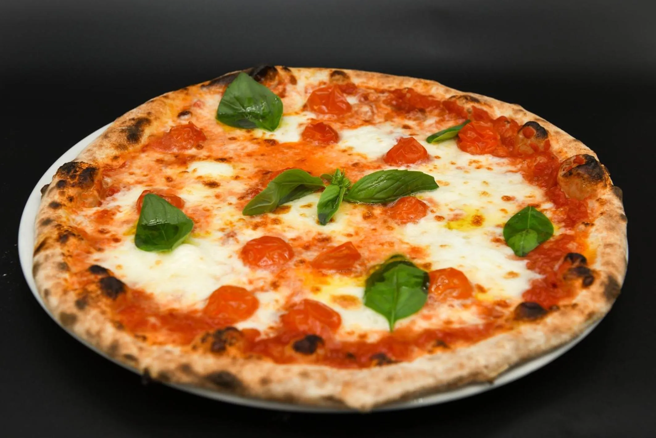 Restaurant/places to eat in Hotel Lumin