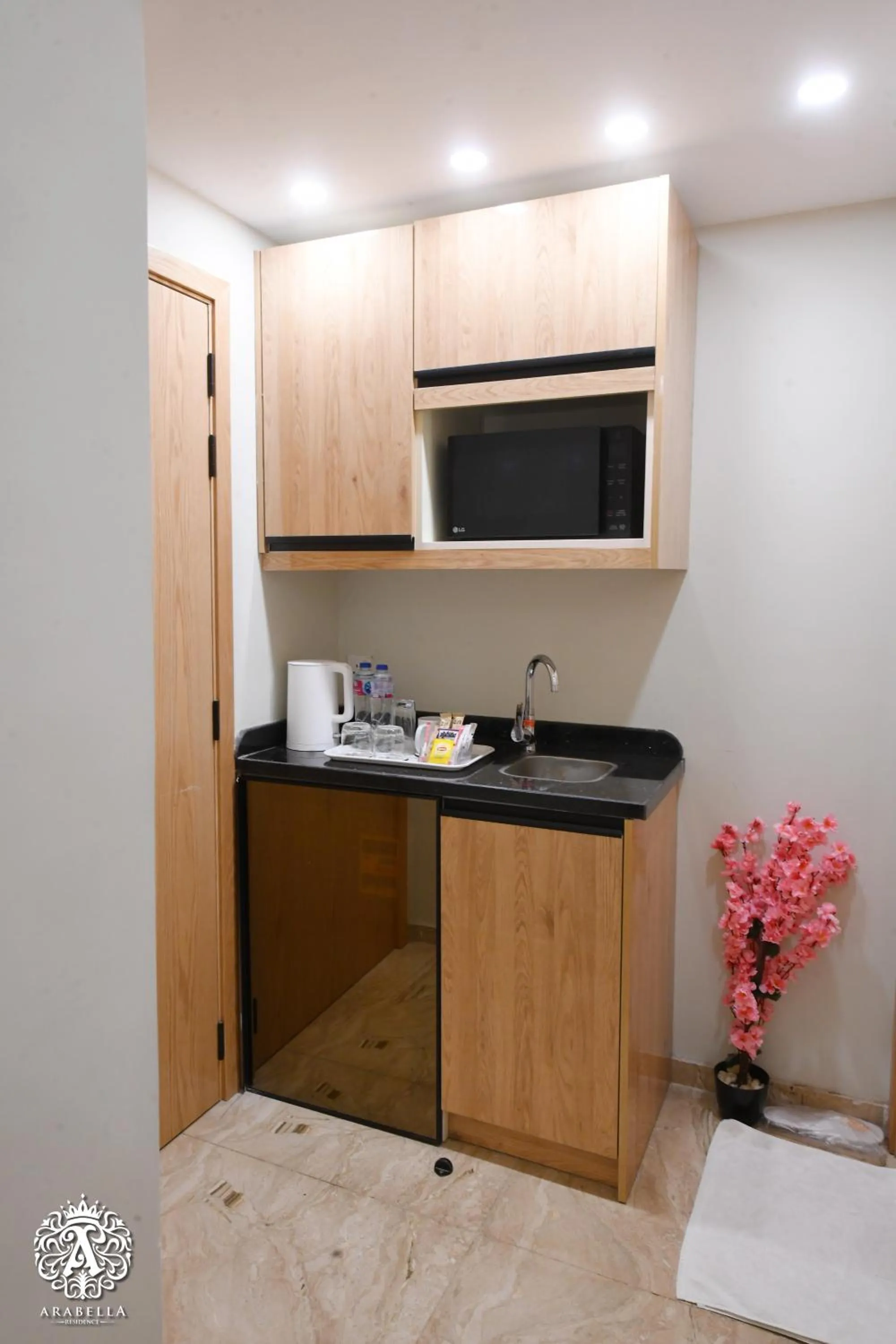 Kitchen or kitchenette in Arabella Residence