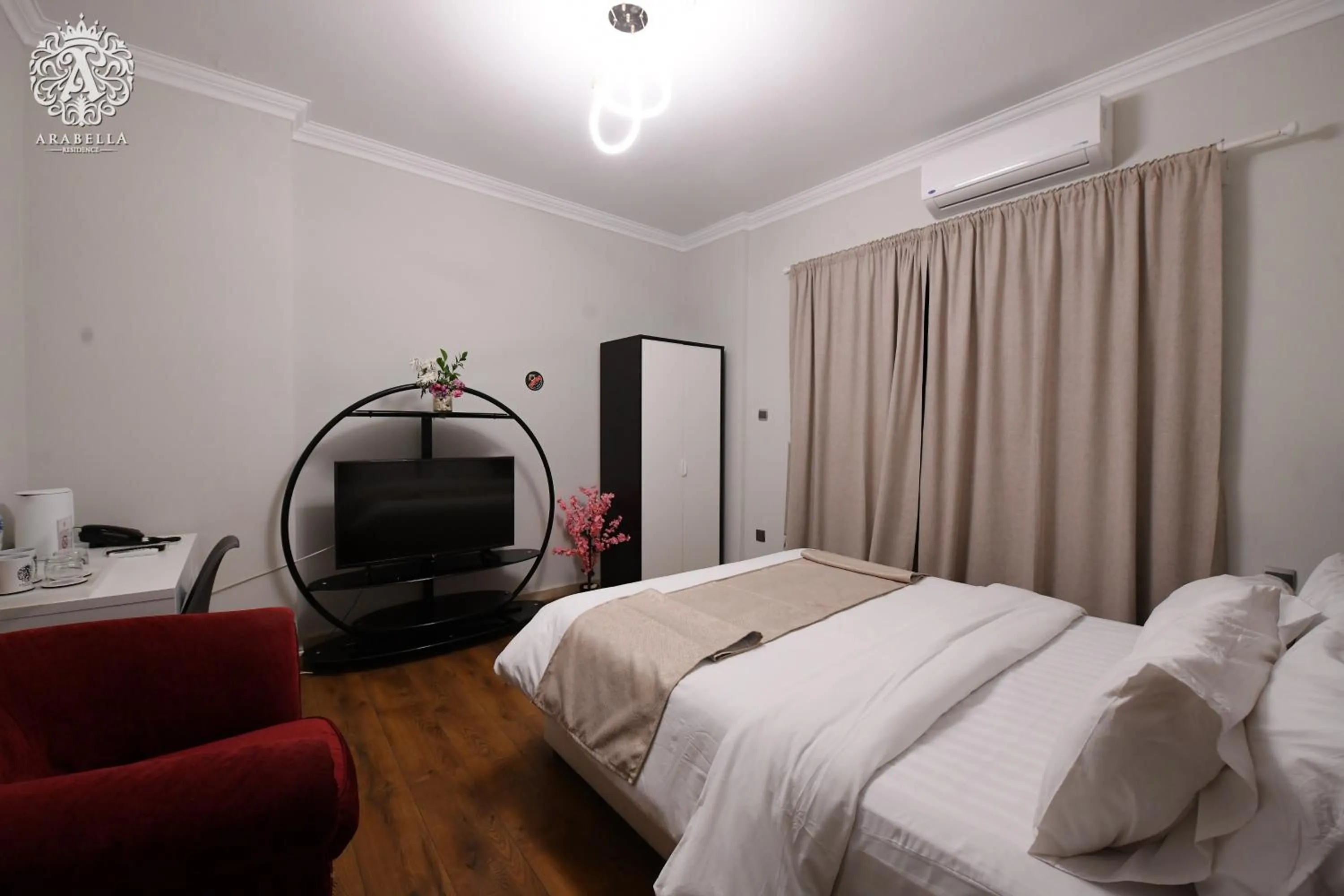 TV and multimedia, Bed in Arabella Residence