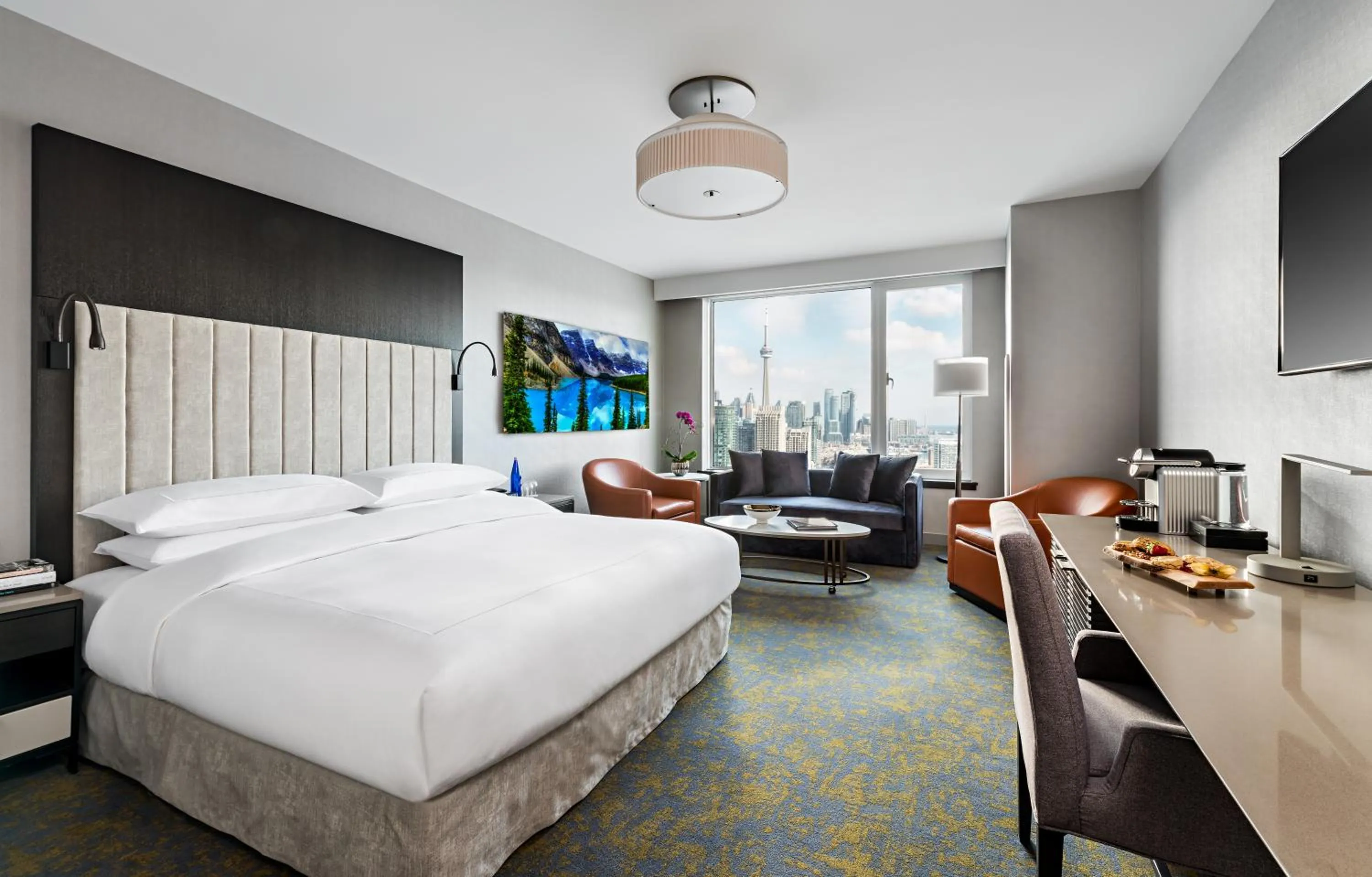 Bedroom, Bed in Hotel X Toronto, a Destination by Hyatt Hotel