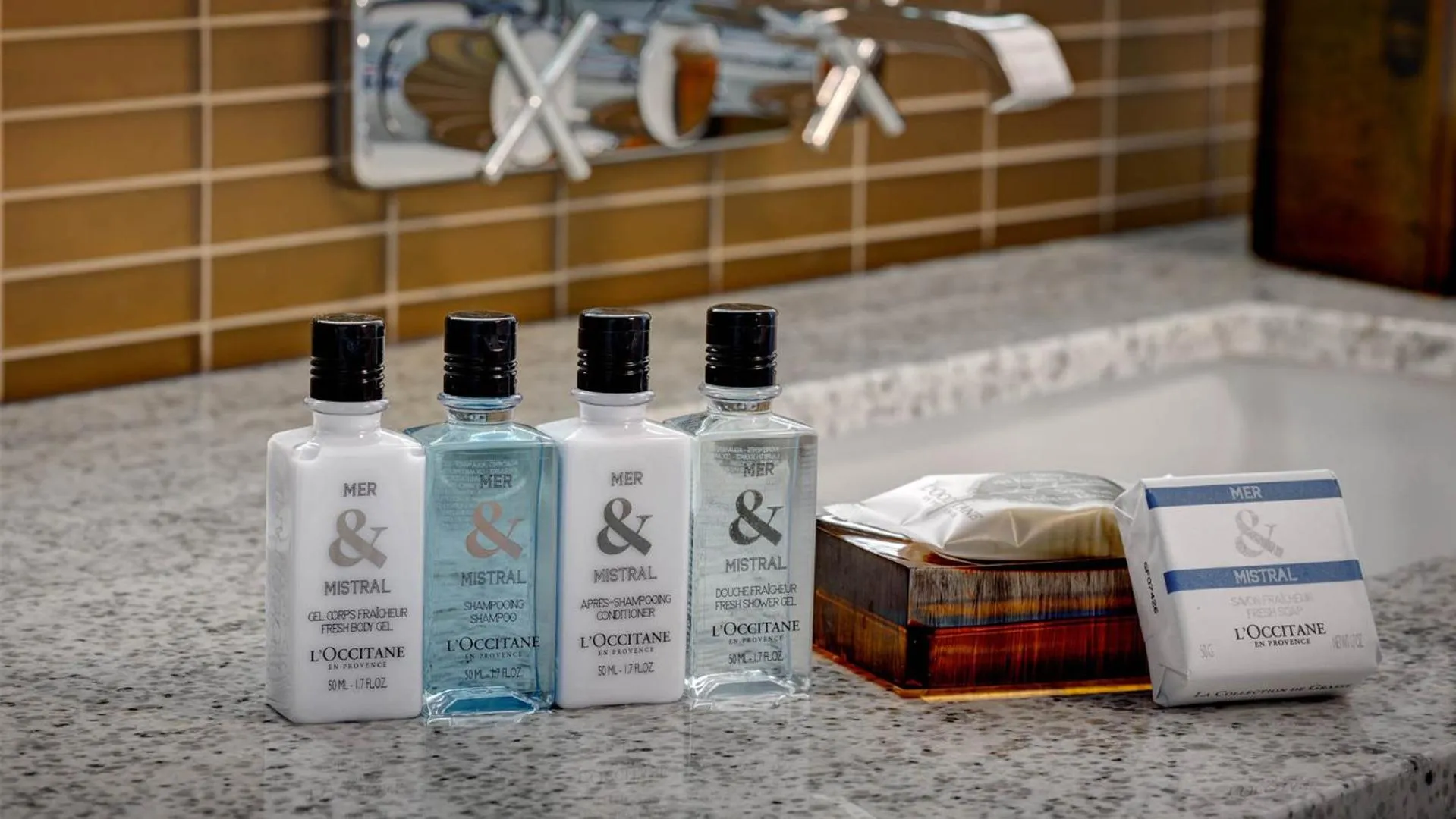 Bathroom in Hotel X Toronto, a Destination by Hyatt Hotel