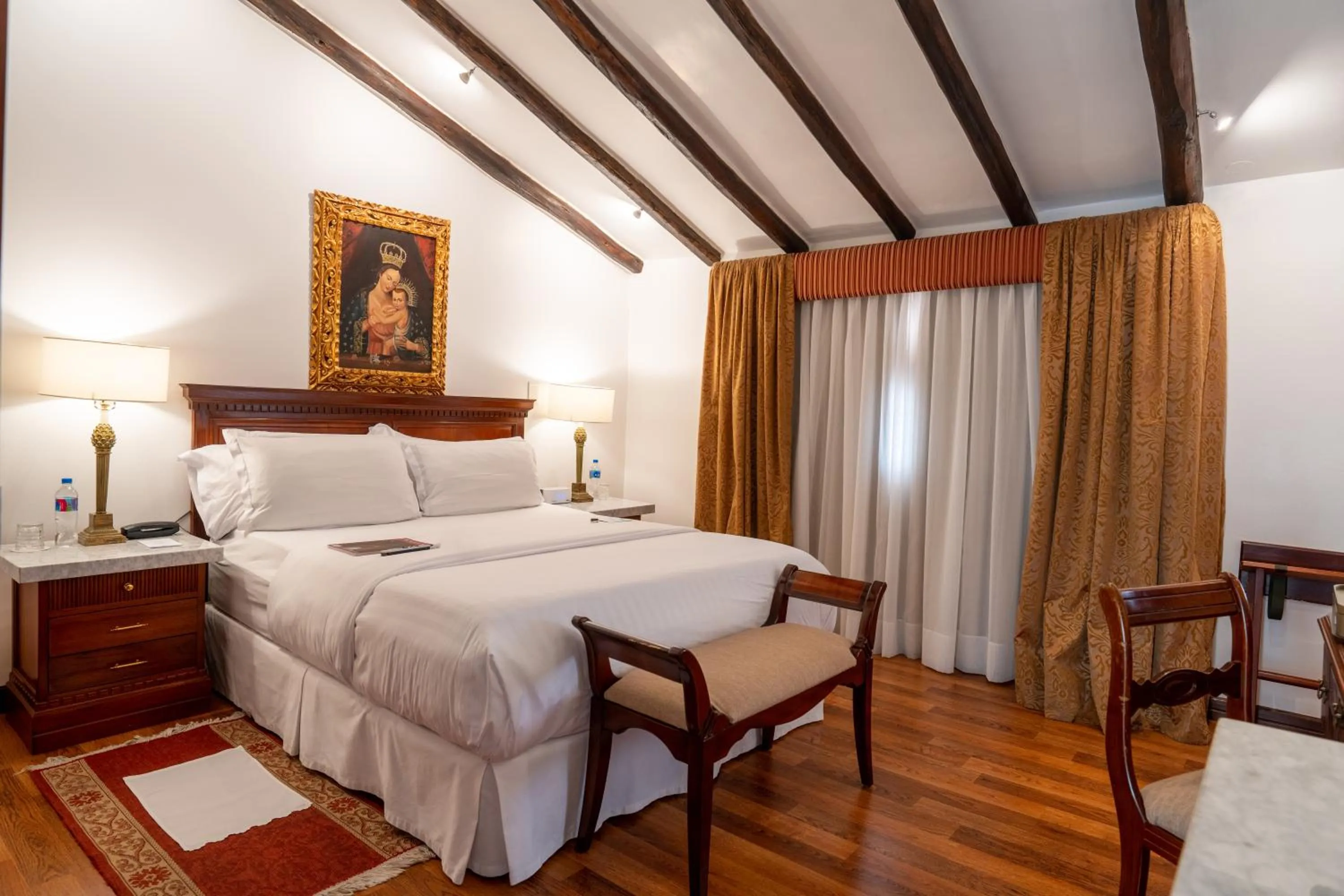 Bed in Hotel Boutique Santa Lucia