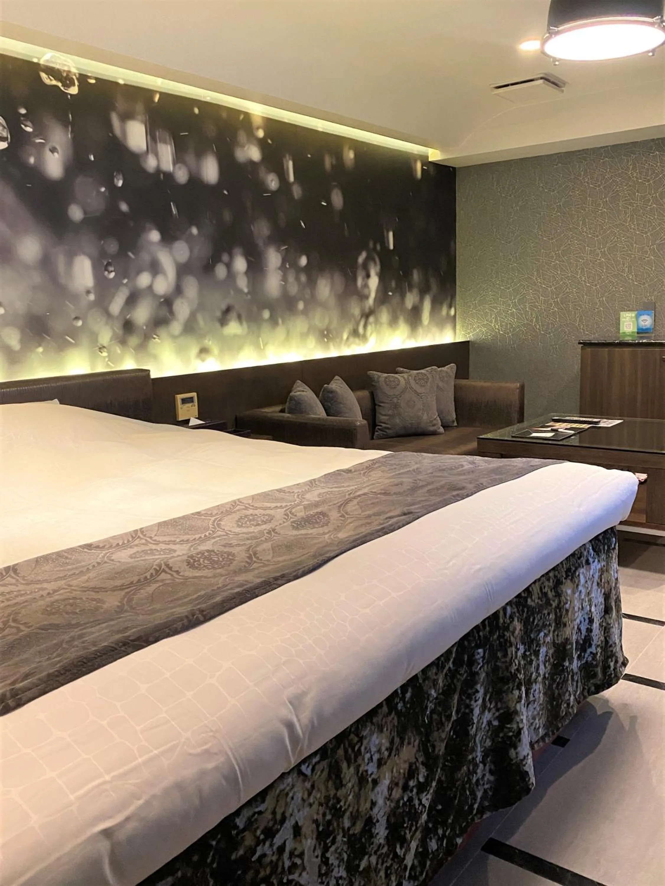 Bed in Hotel Regent (Adult Only)