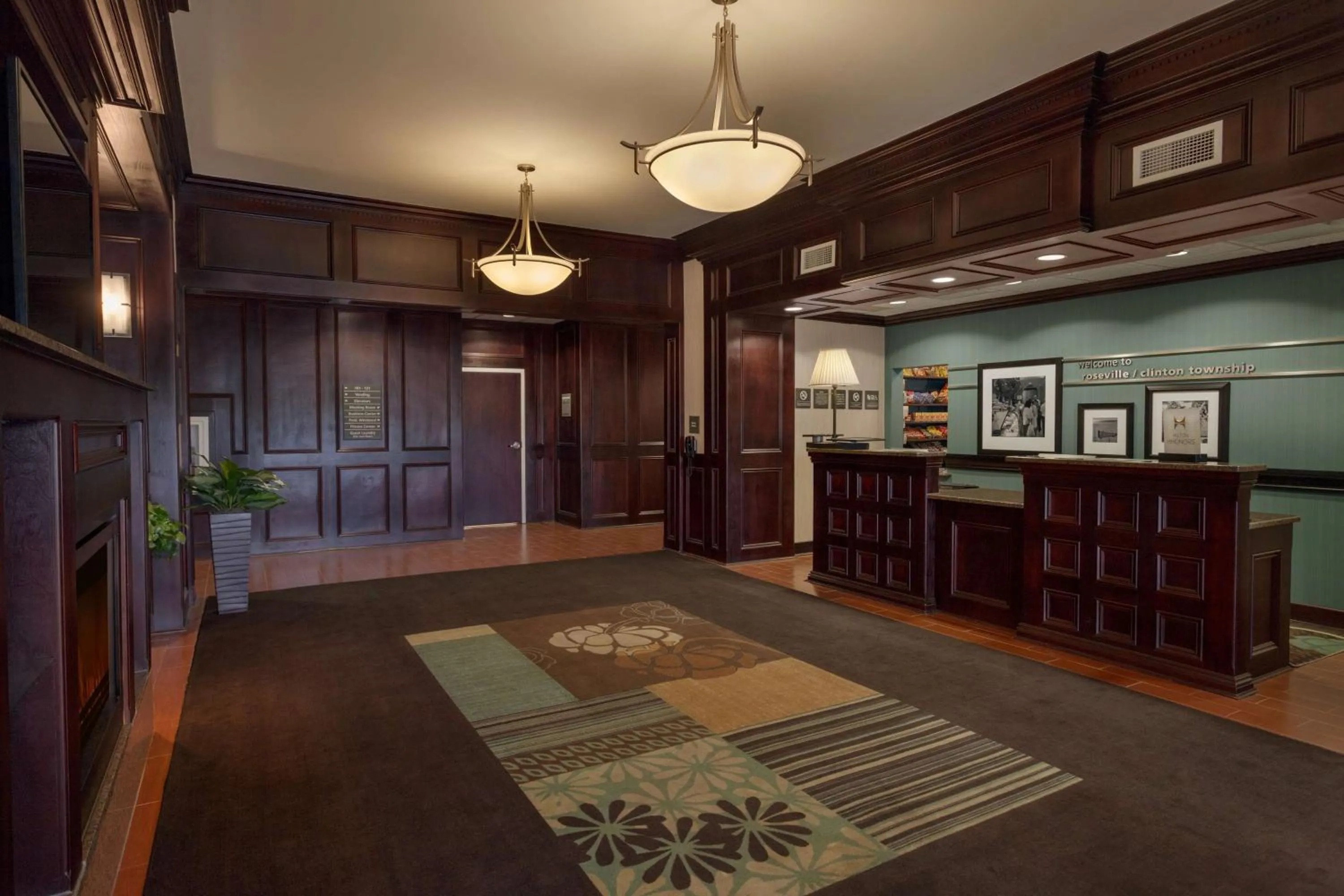 Lobby or reception in Hampton Inn Detroit Roseville