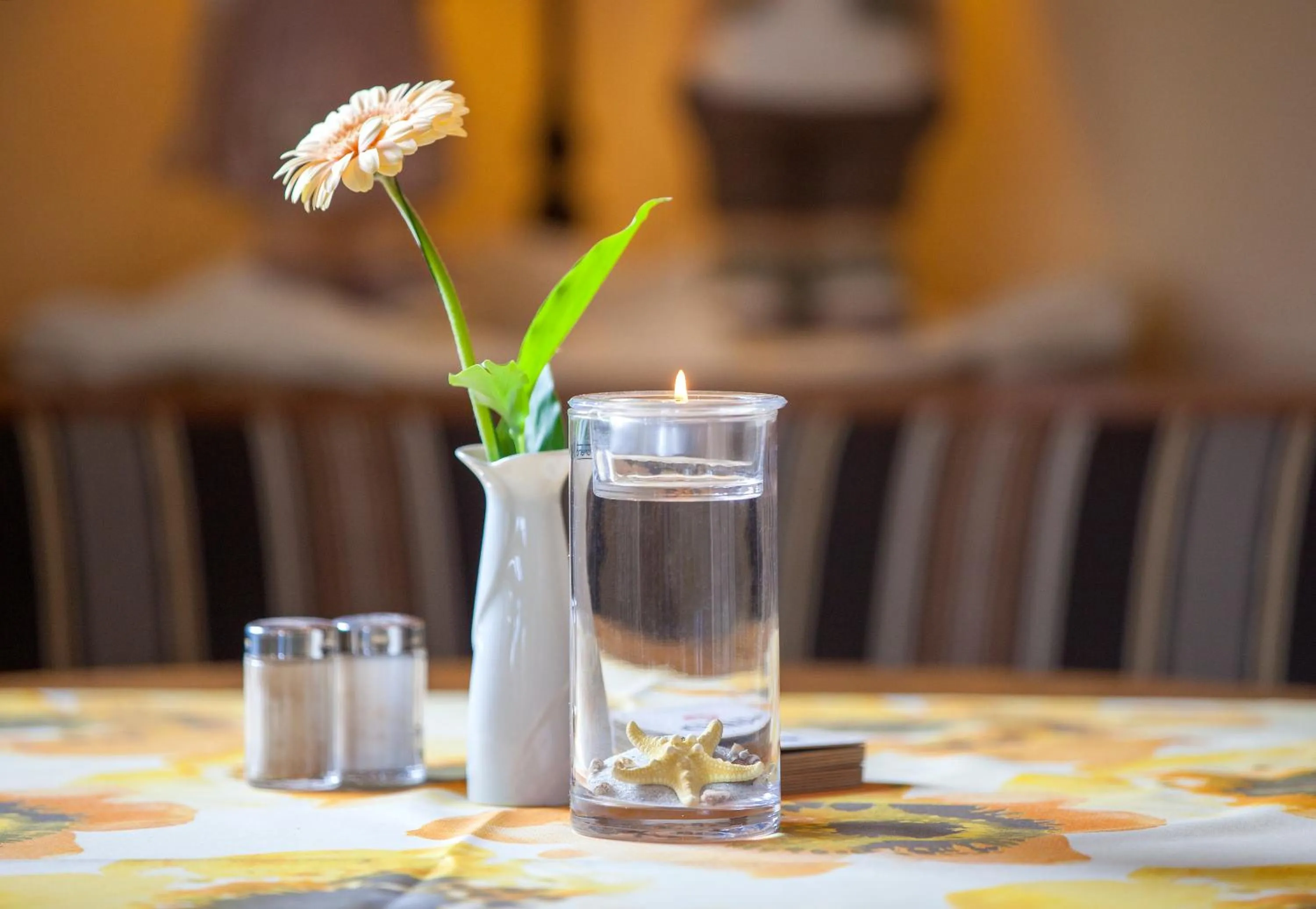 Restaurant/places to eat in Hotel & Restaurant Ernst