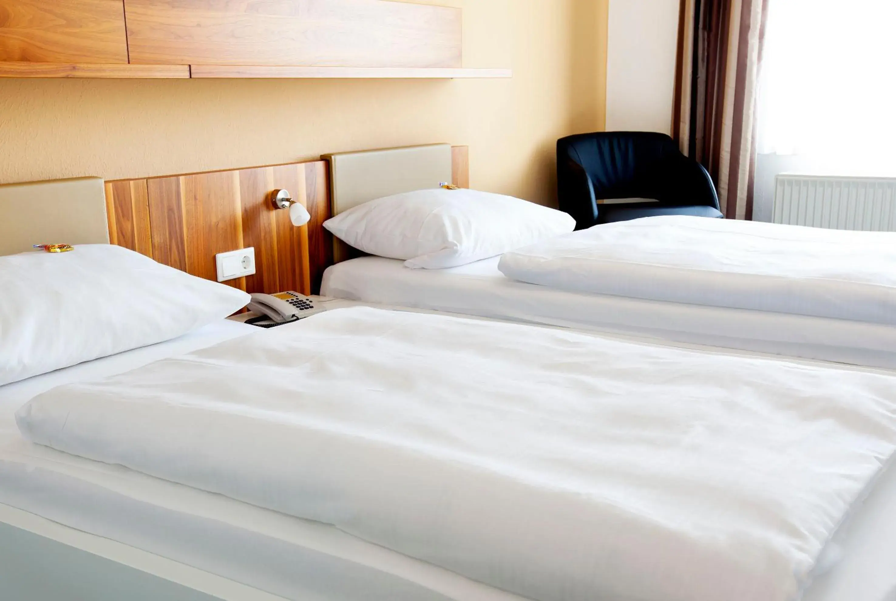 Twin Room in Hotel & Restaurant Ernst Twin Room in Hotel & Restaurant Ernst