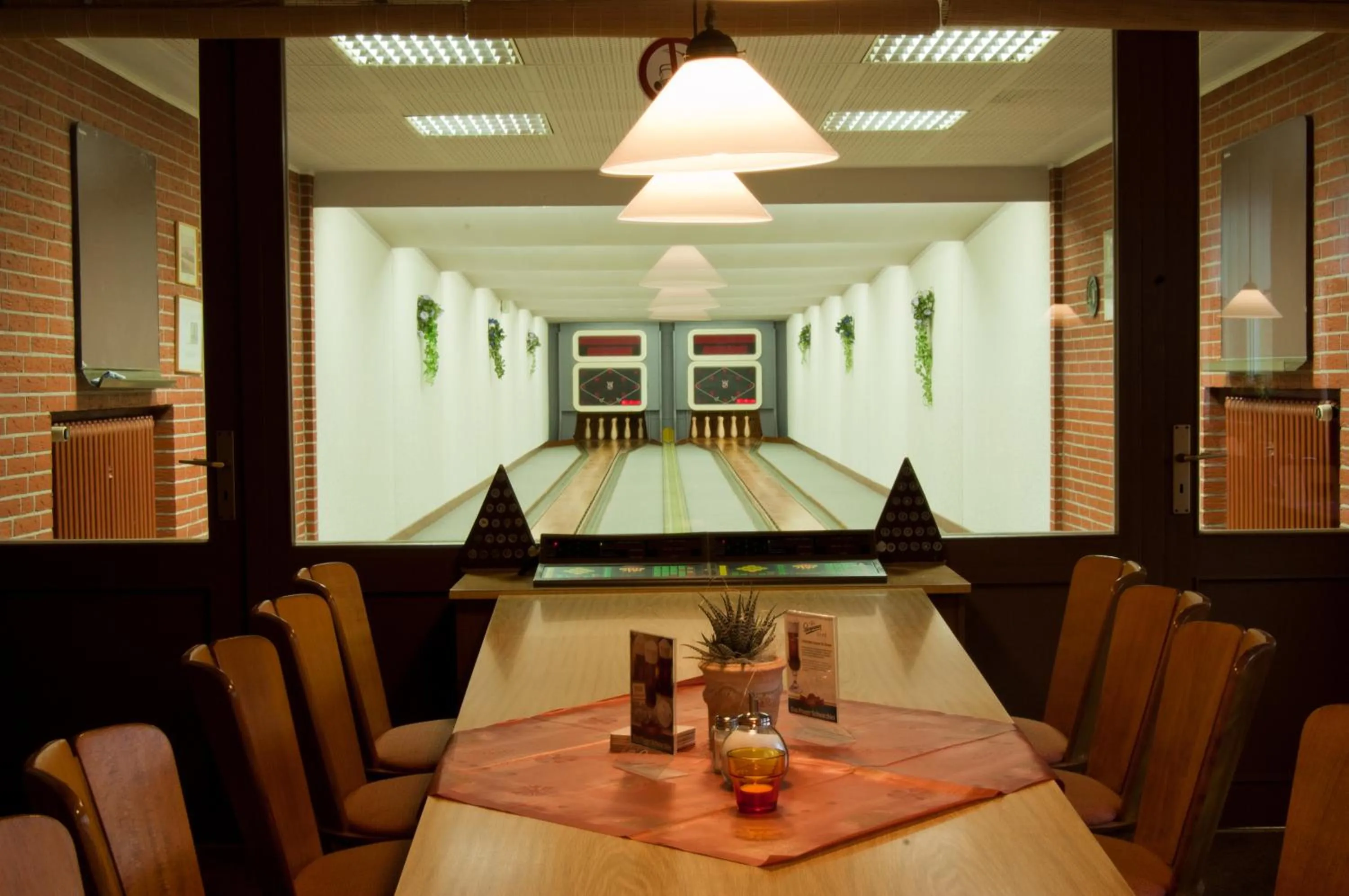 Bowling in Hotel & Restaurant Ernst