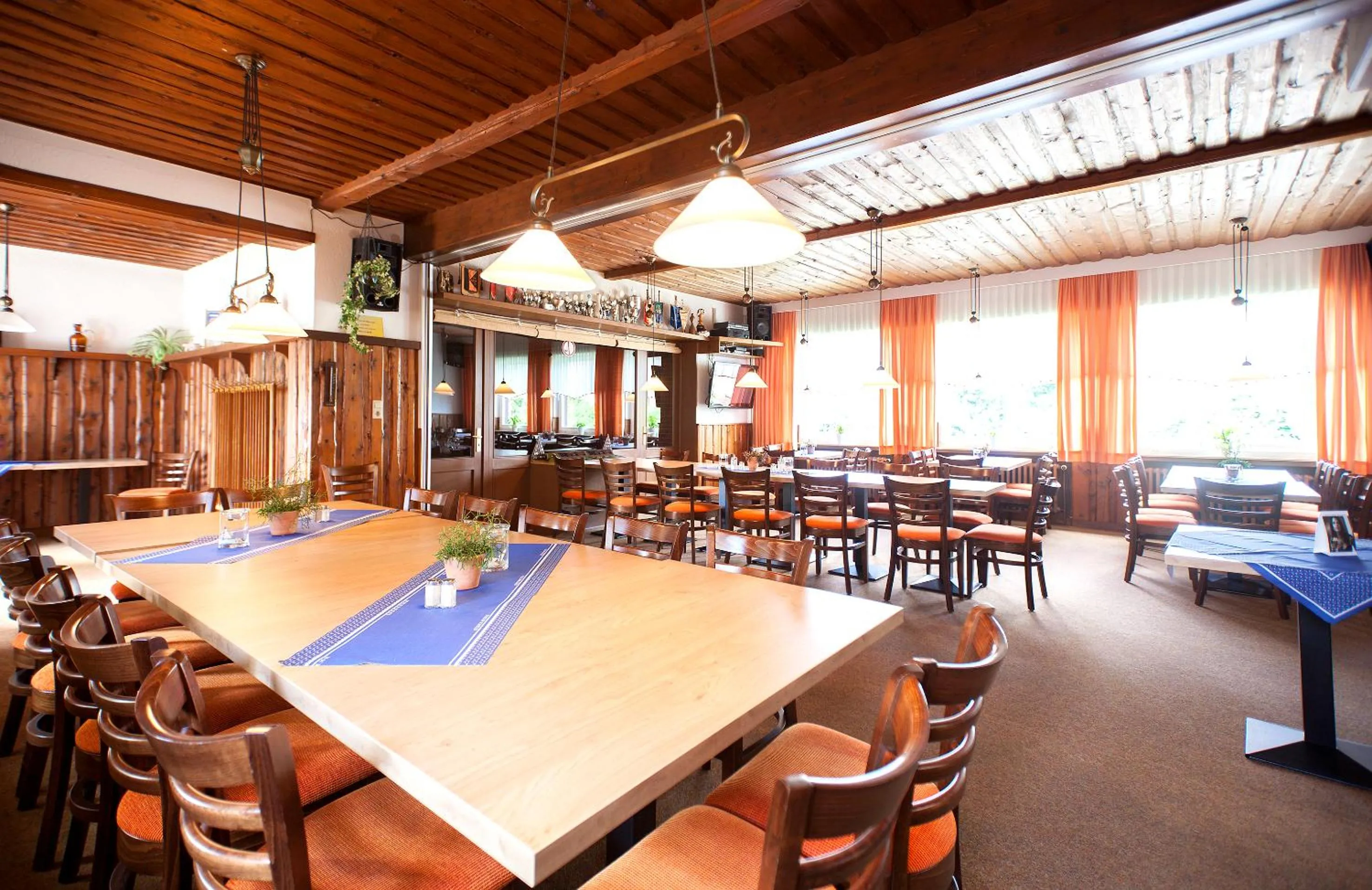 Bowling in Hotel & Restaurant Ernst