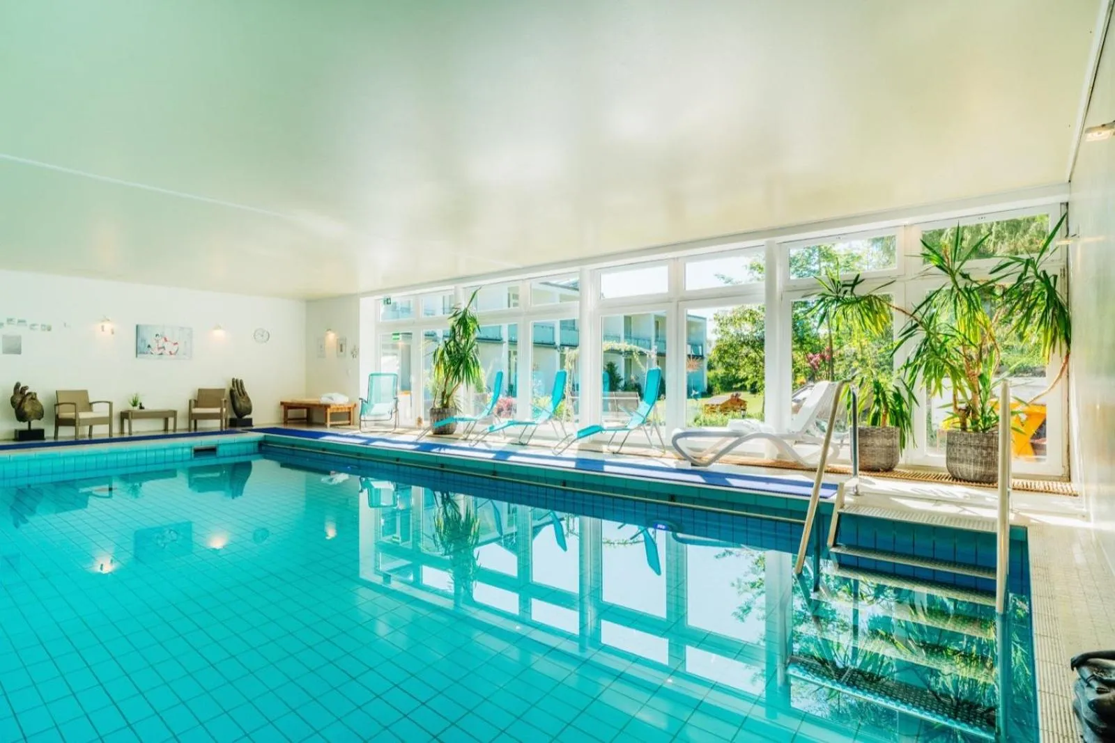 Spa and wellness centre/facilities in Hotel Hasselhof Garni Vier Sterne