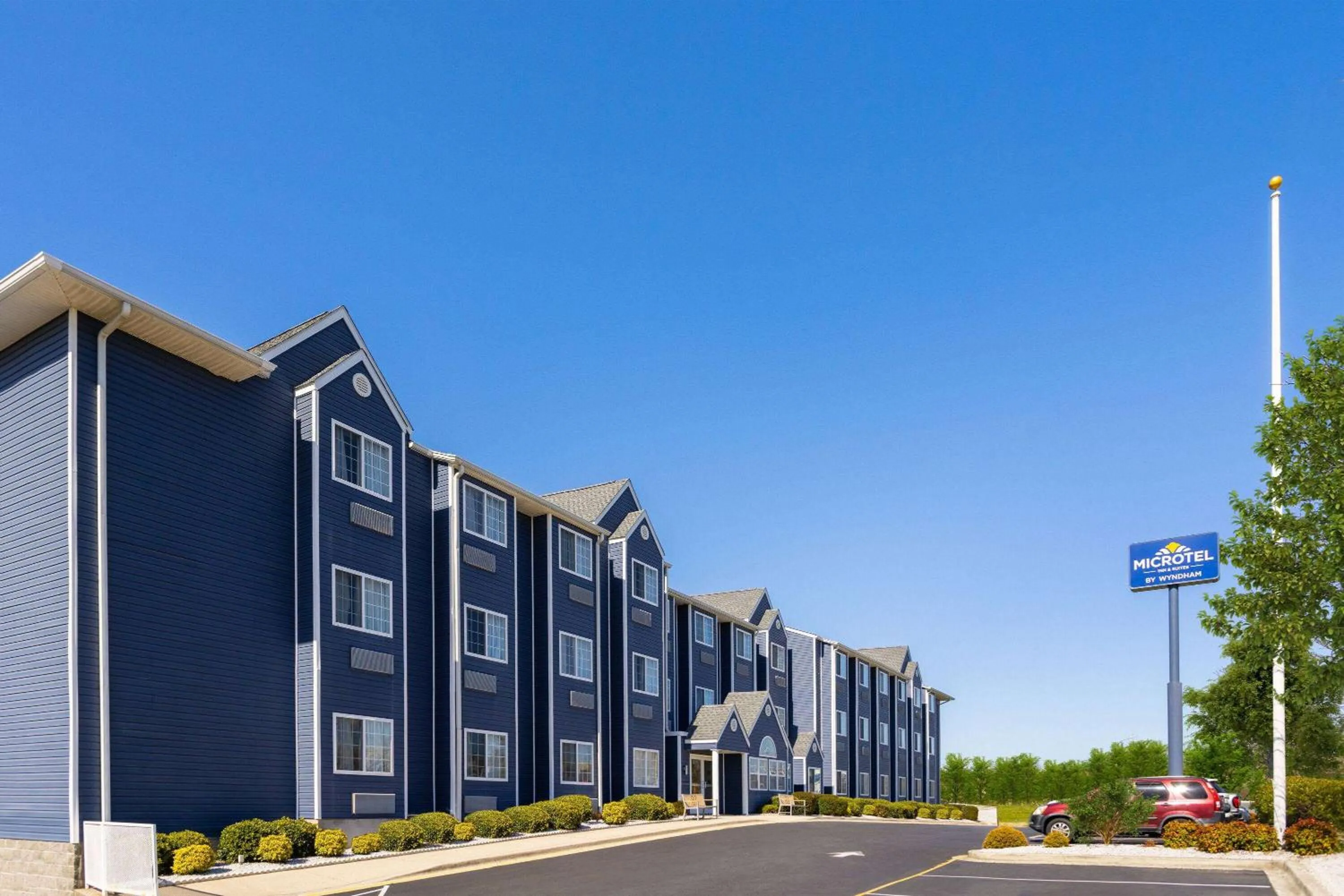 Property building in Microtel Inn and Suites Dover