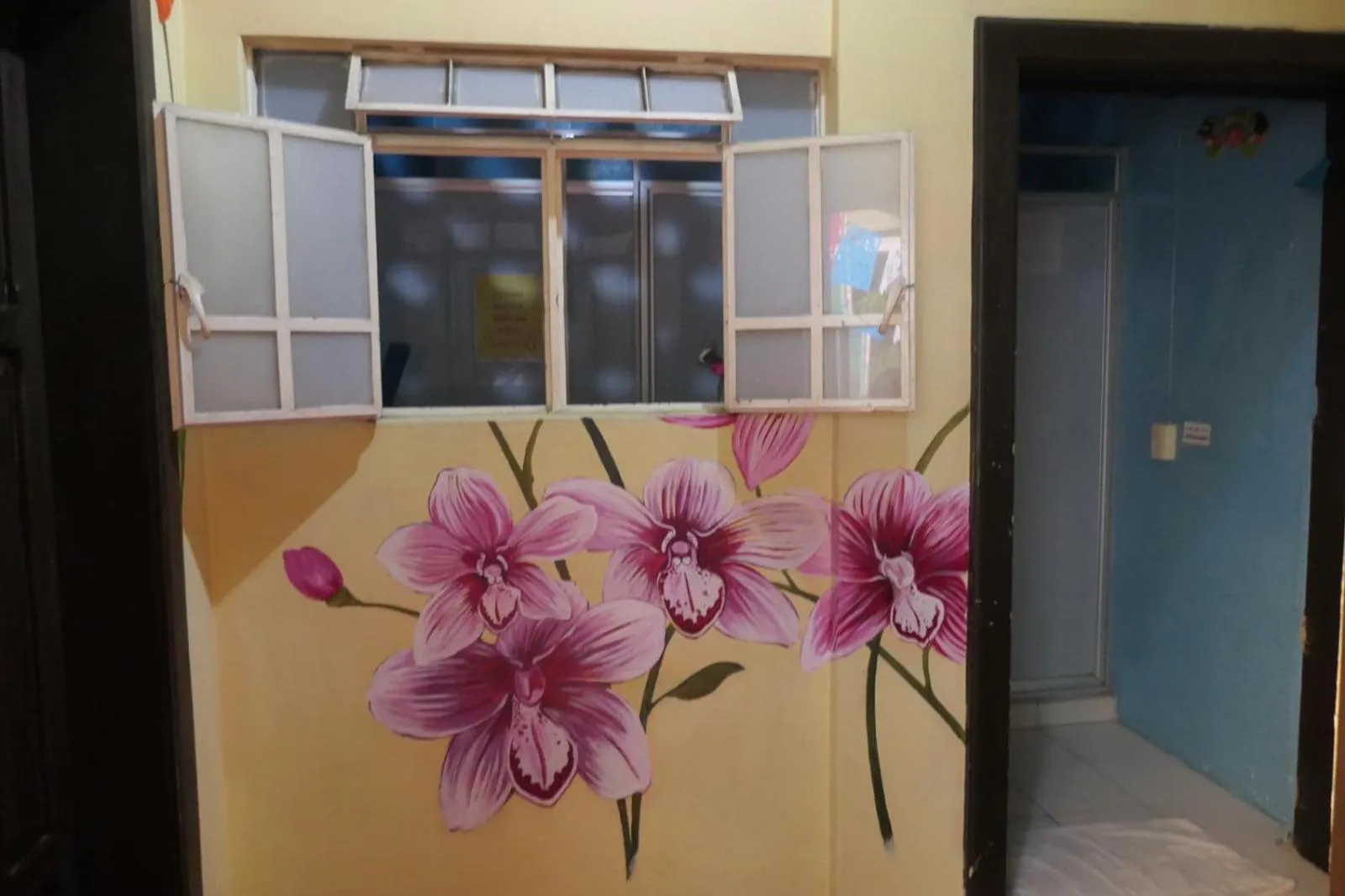 Property building in Casa Kraken Hostel