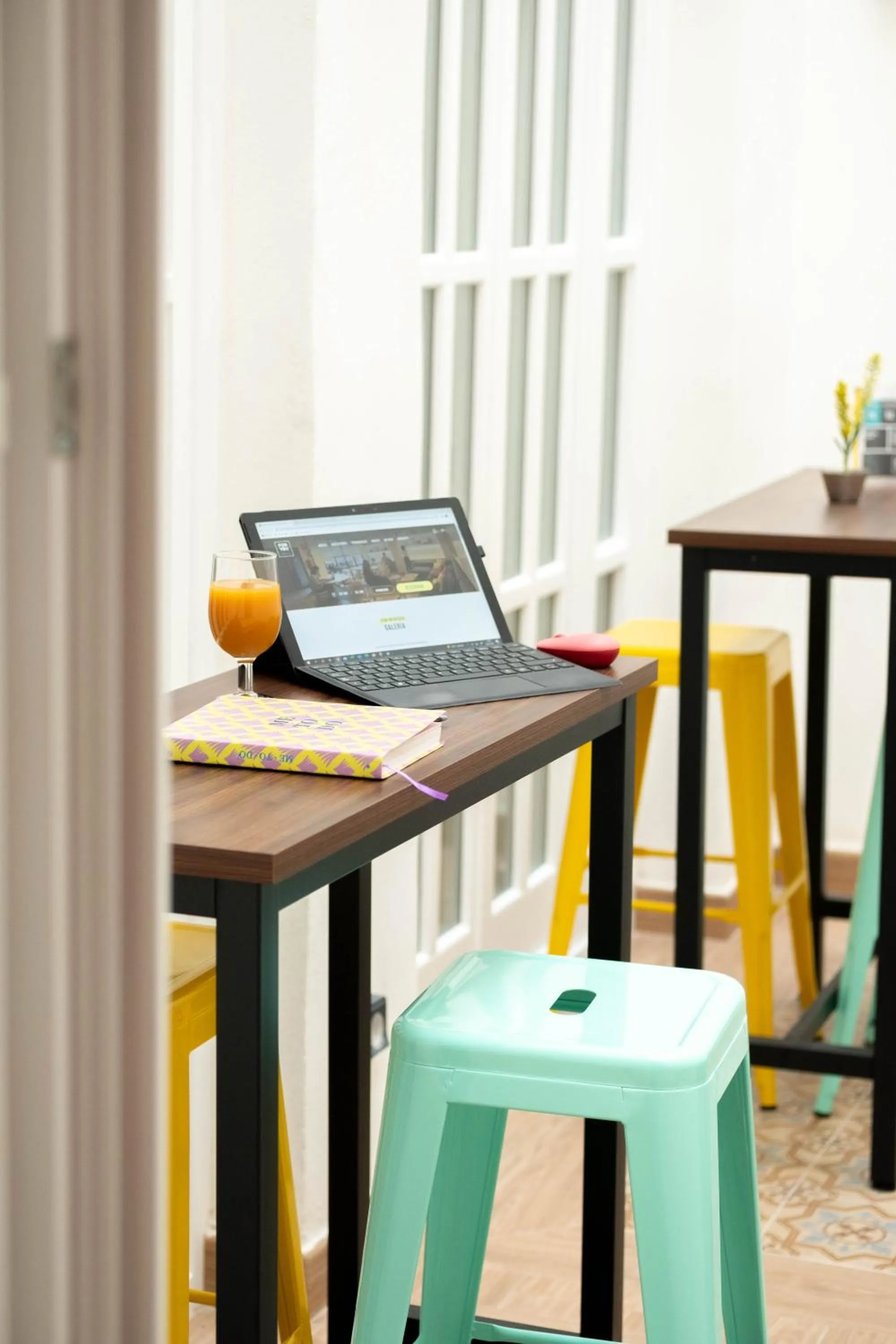 Patio in U-Sense For You Hostel Sevilla