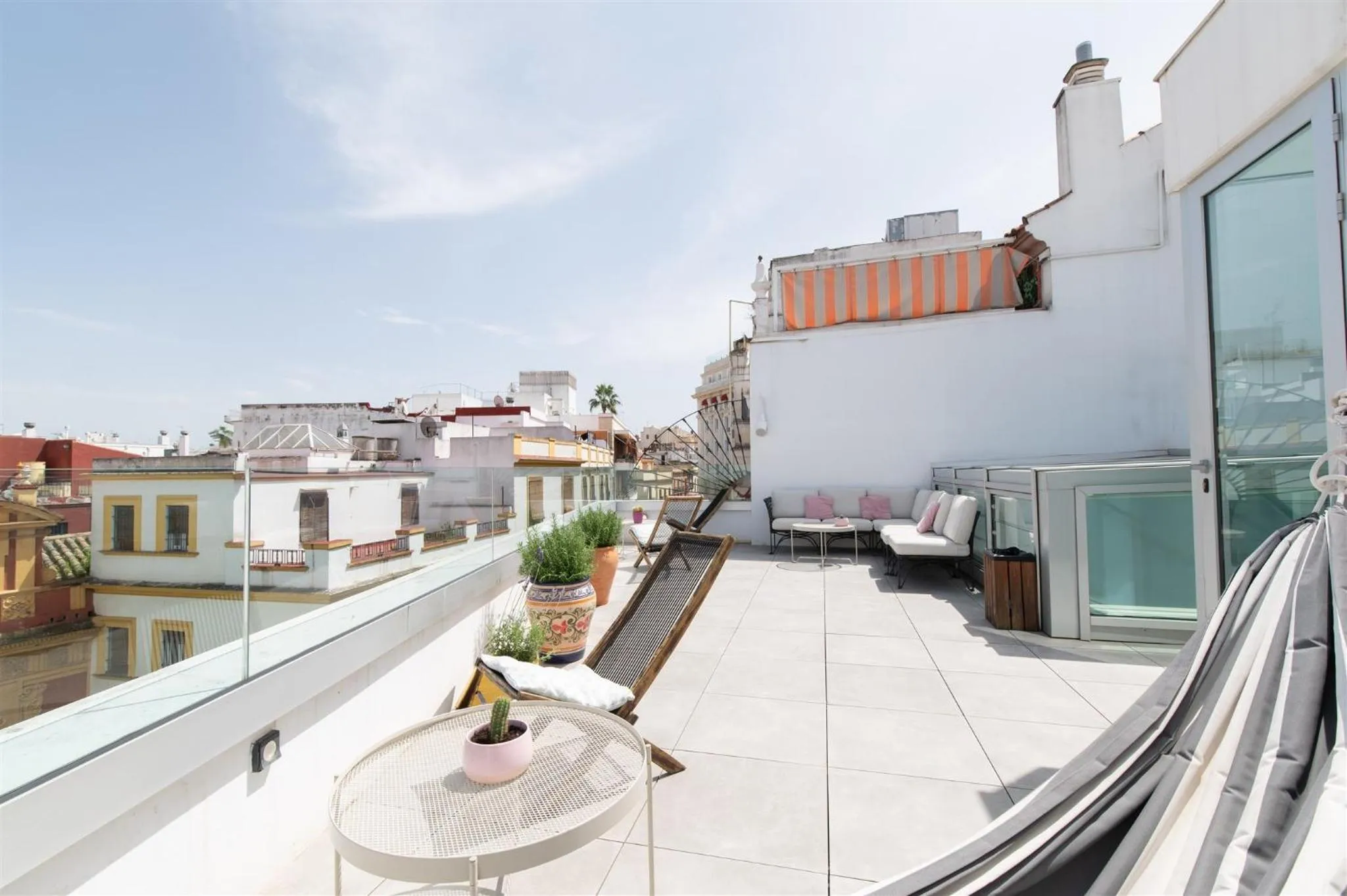 Balcony/Terrace in U-Sense For You Hostel Sevilla
